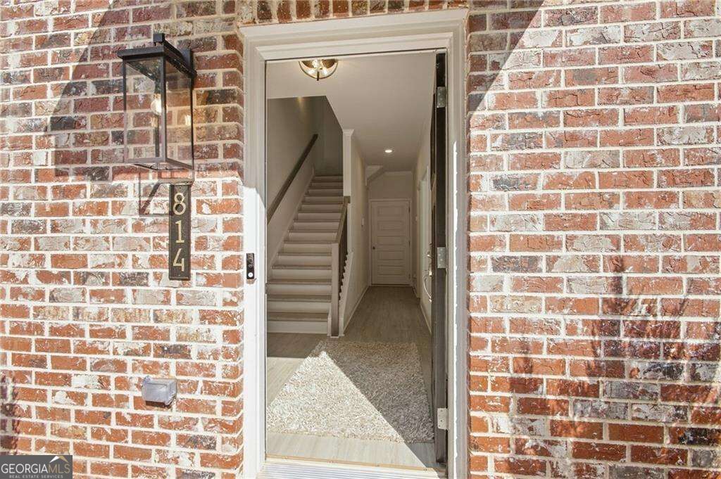 814 Glennferry Bend Property Photo 16