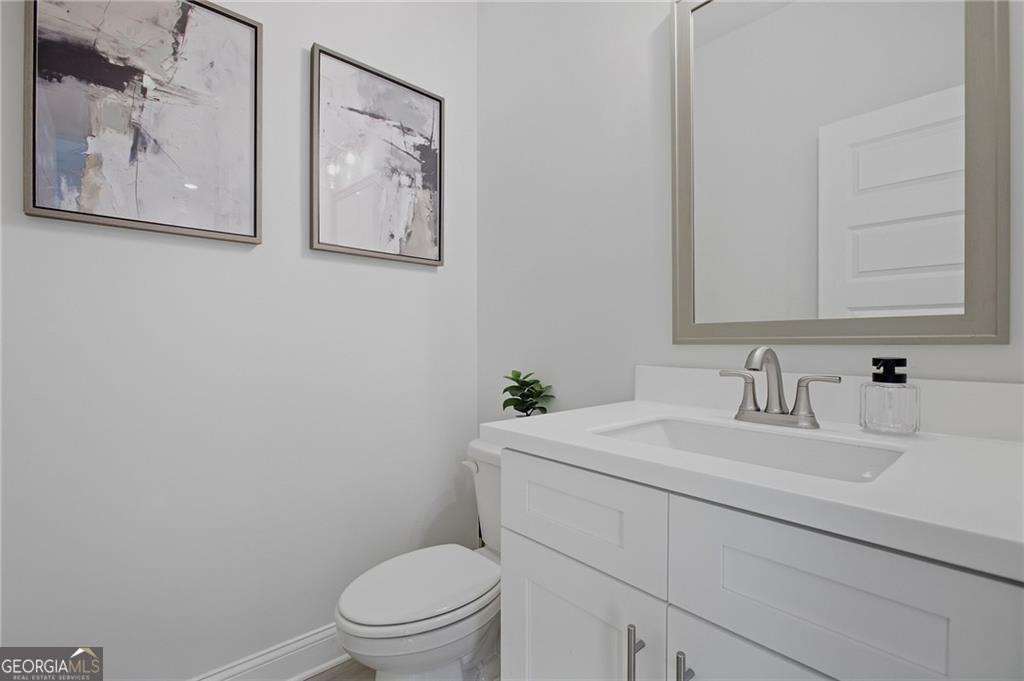 814 Glennferry Bend Property Photo 36