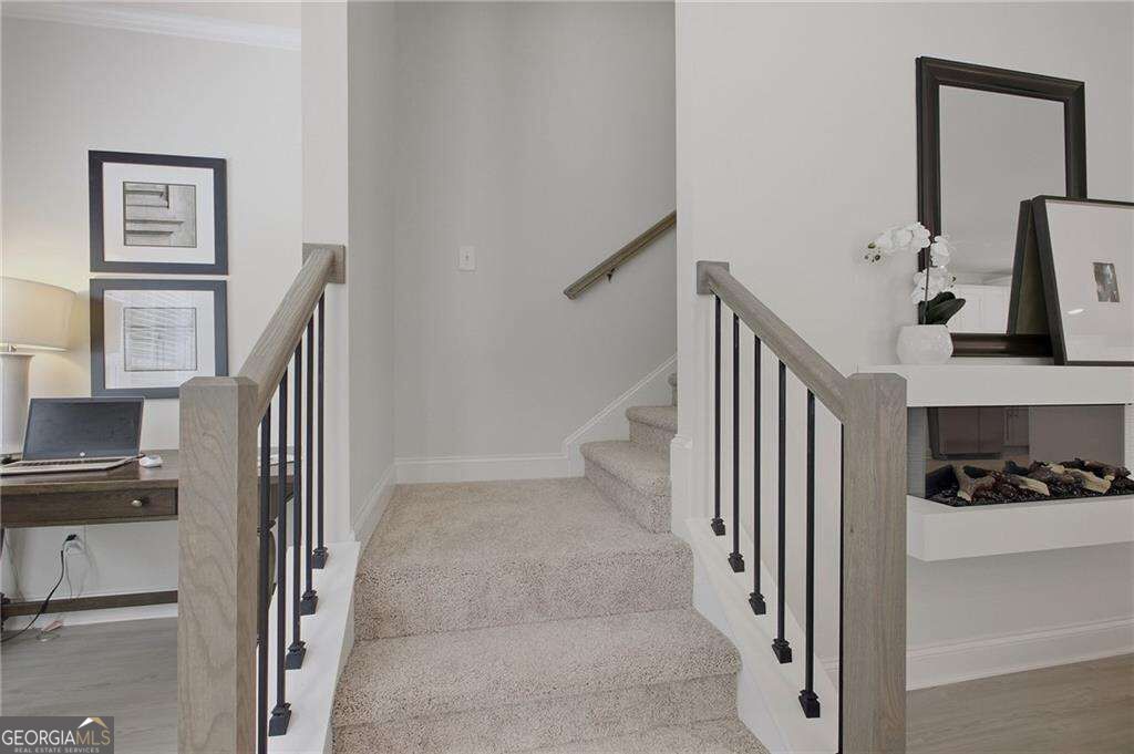 814 Glennferry Bend Property Photo 37