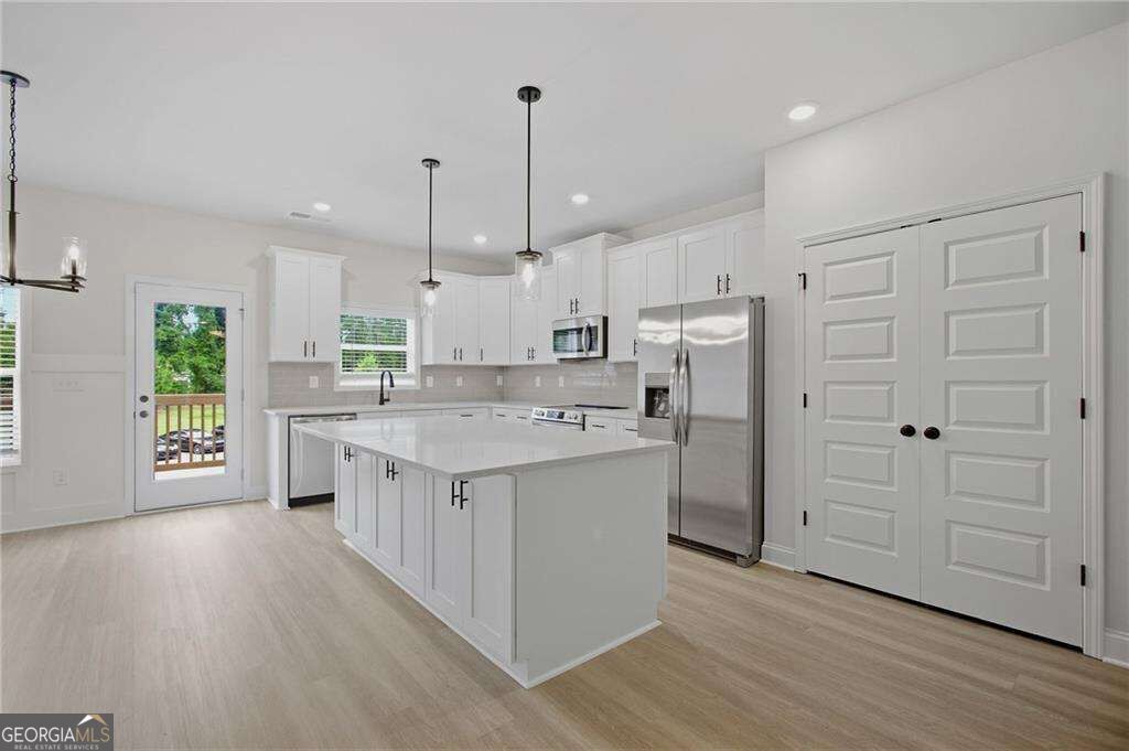 822 Glennferry Bend Property Photo 23