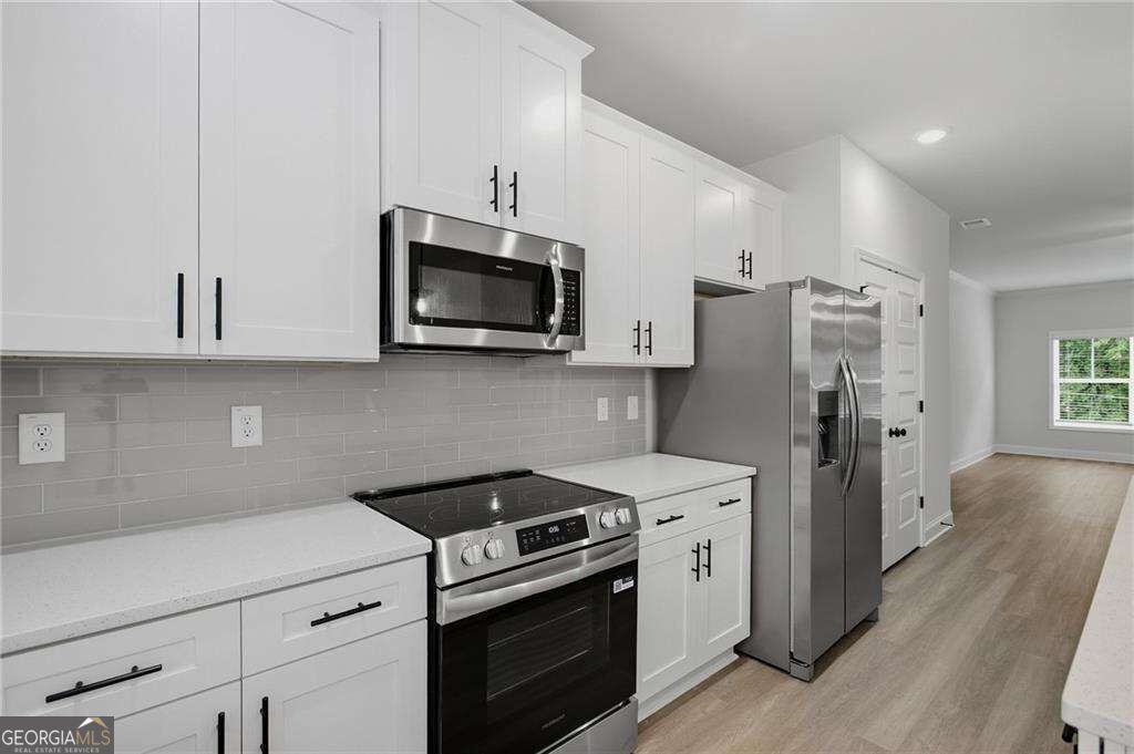 822 Glennferry Bend Property Photo 27