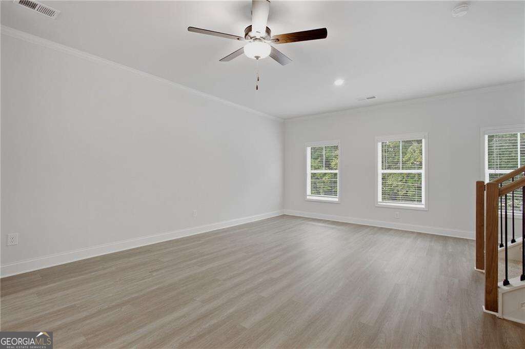 822 Glennferry Bend Property Photo 32