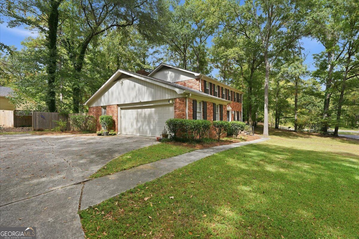 176 Arlington Row Property Photo 2
