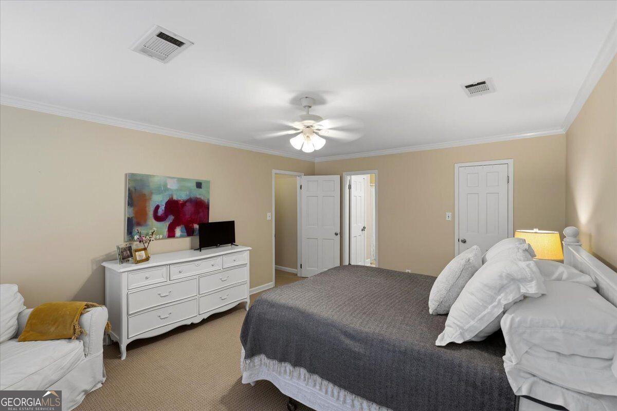 176 Arlington Row Property Photo 25