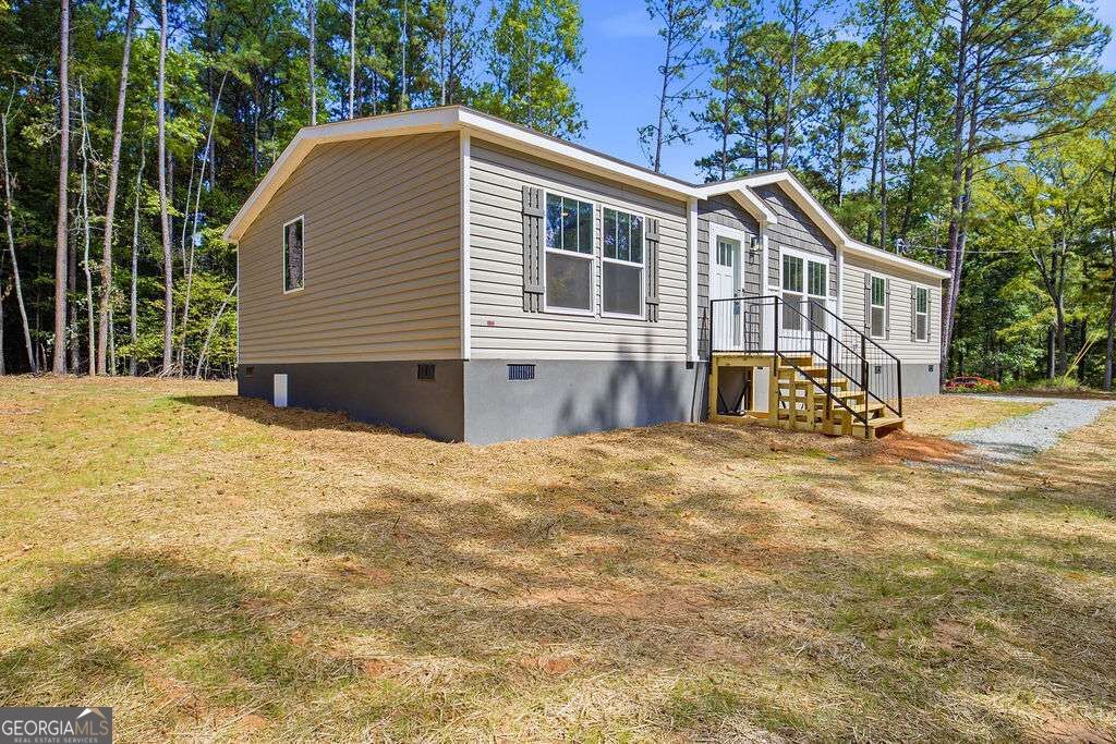 205 S Steel Bridge Road Property Photo 3