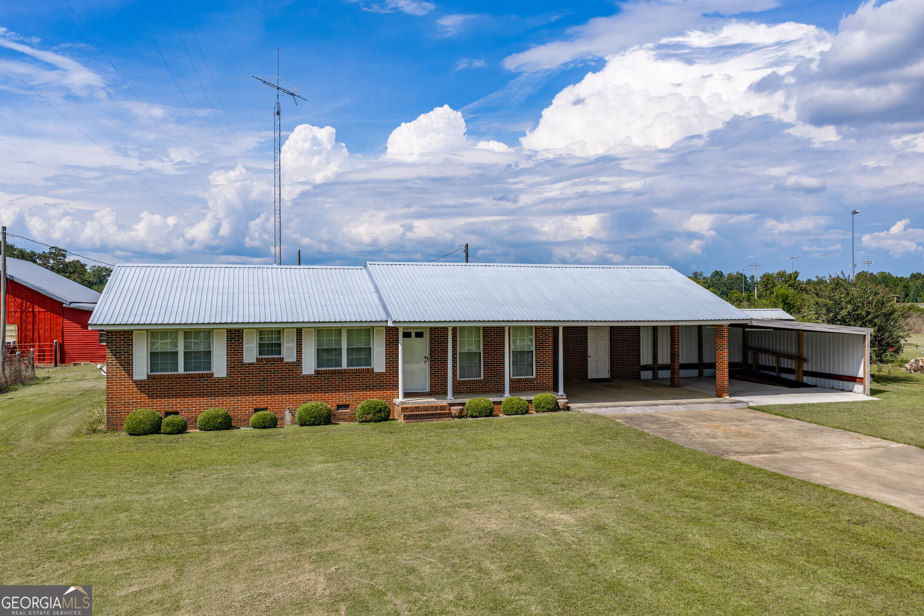 5871 Chancey Mill Road Property Photo 1