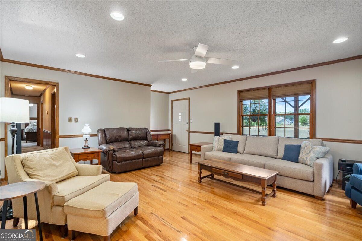 1085 Pannell Road Property Photo 10