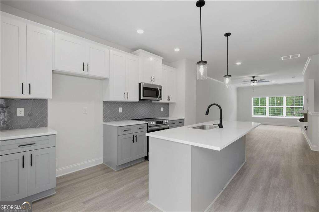 826 Glennferry Bend Property Photo 23