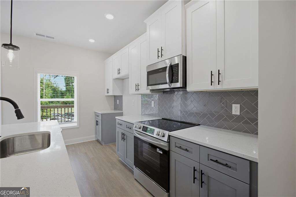 826 Glennferry Bend Property Photo 25