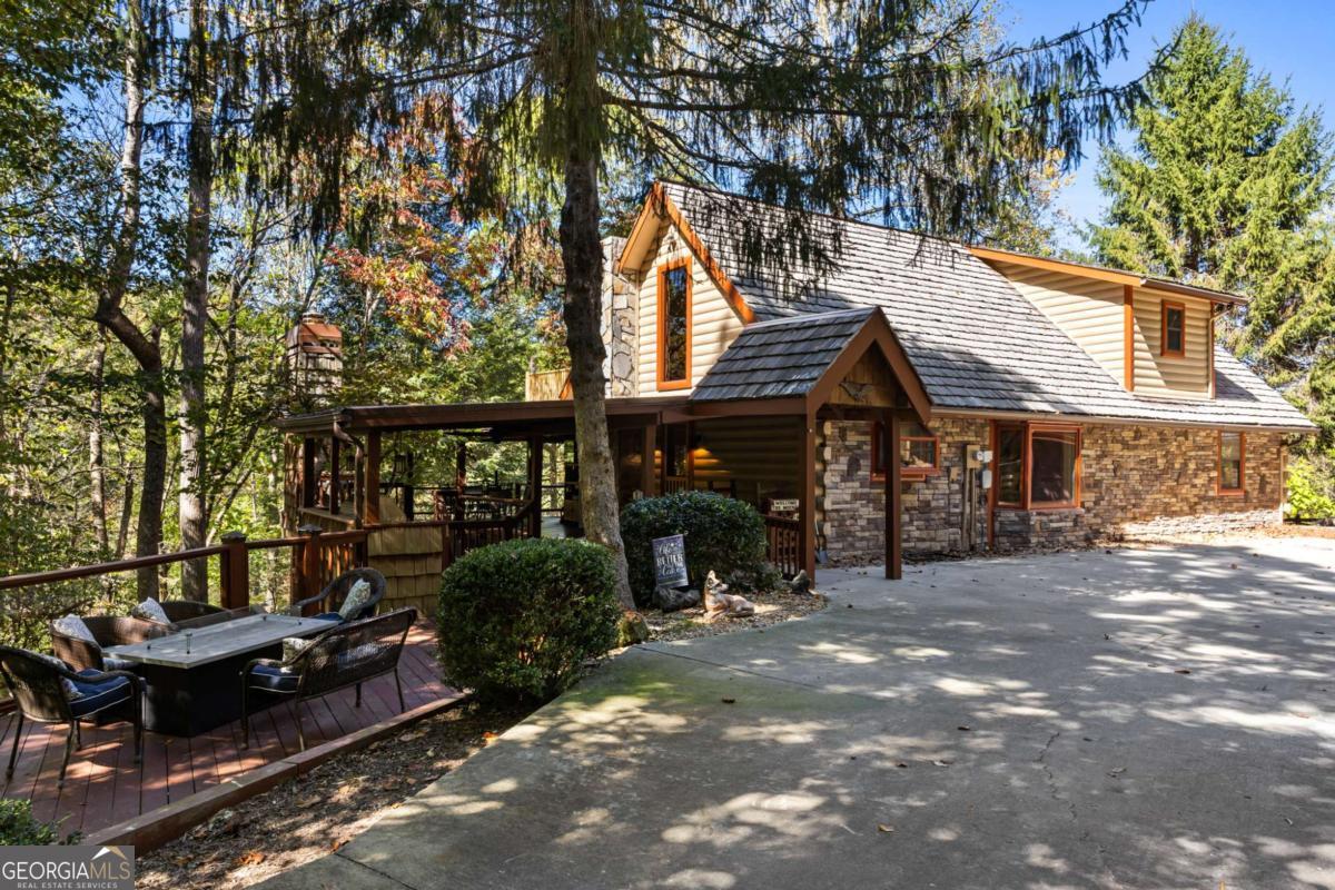 454 High Country Drive Property Photo 3