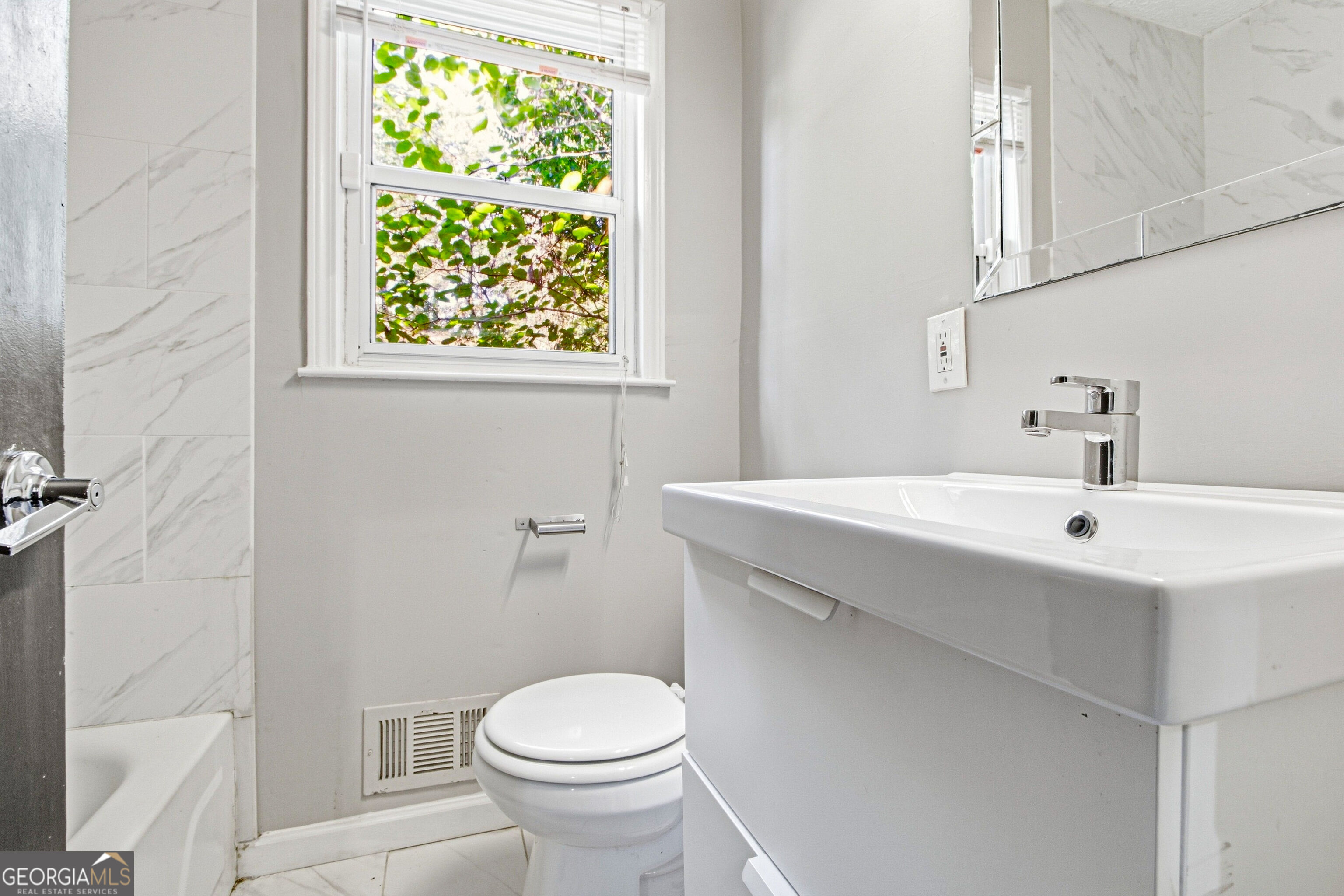 3454 Primrose Place Property Photo 24