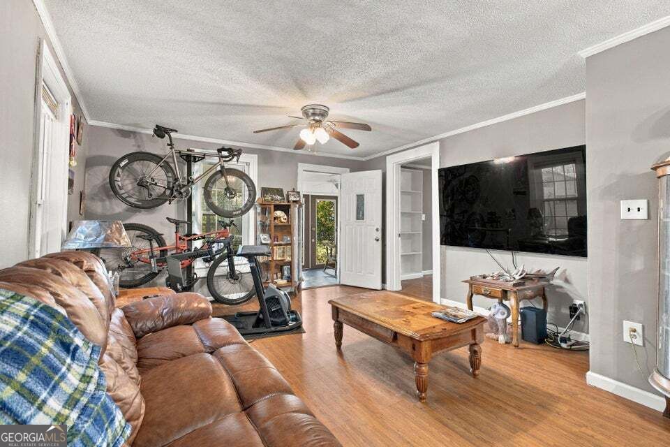 910 S Chattanooga Street Property Photo 7
