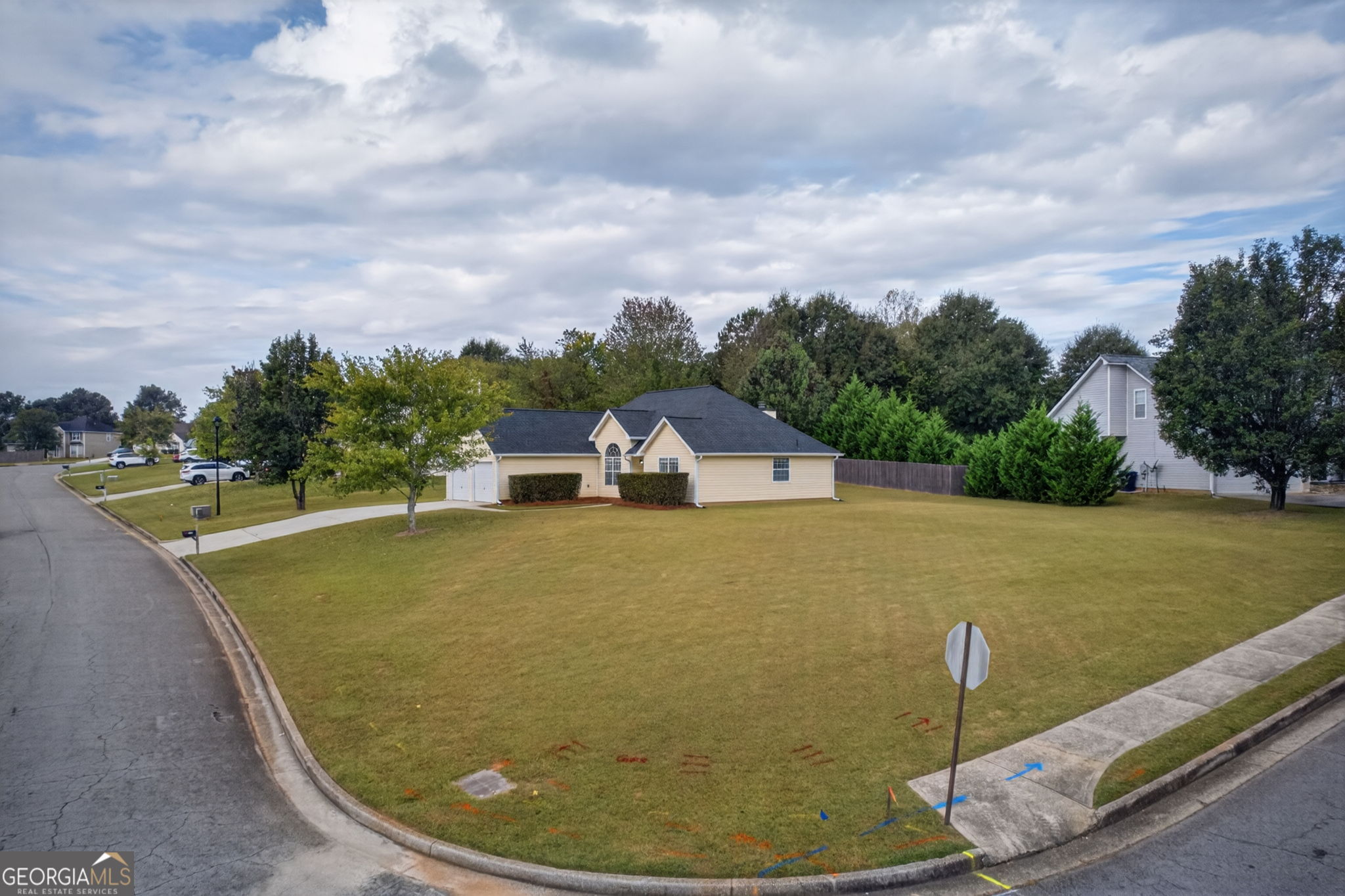4135 Green Field Drive Property Photo 1