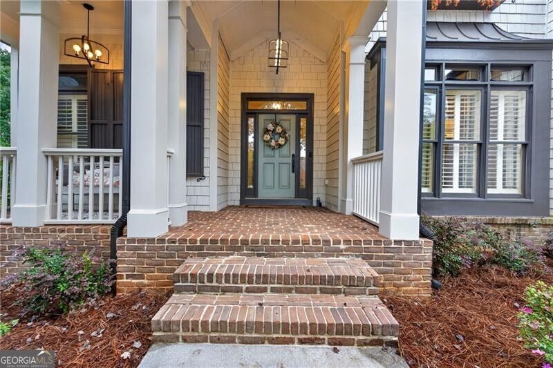 1725 Tipton Court Nw Property Photo 3