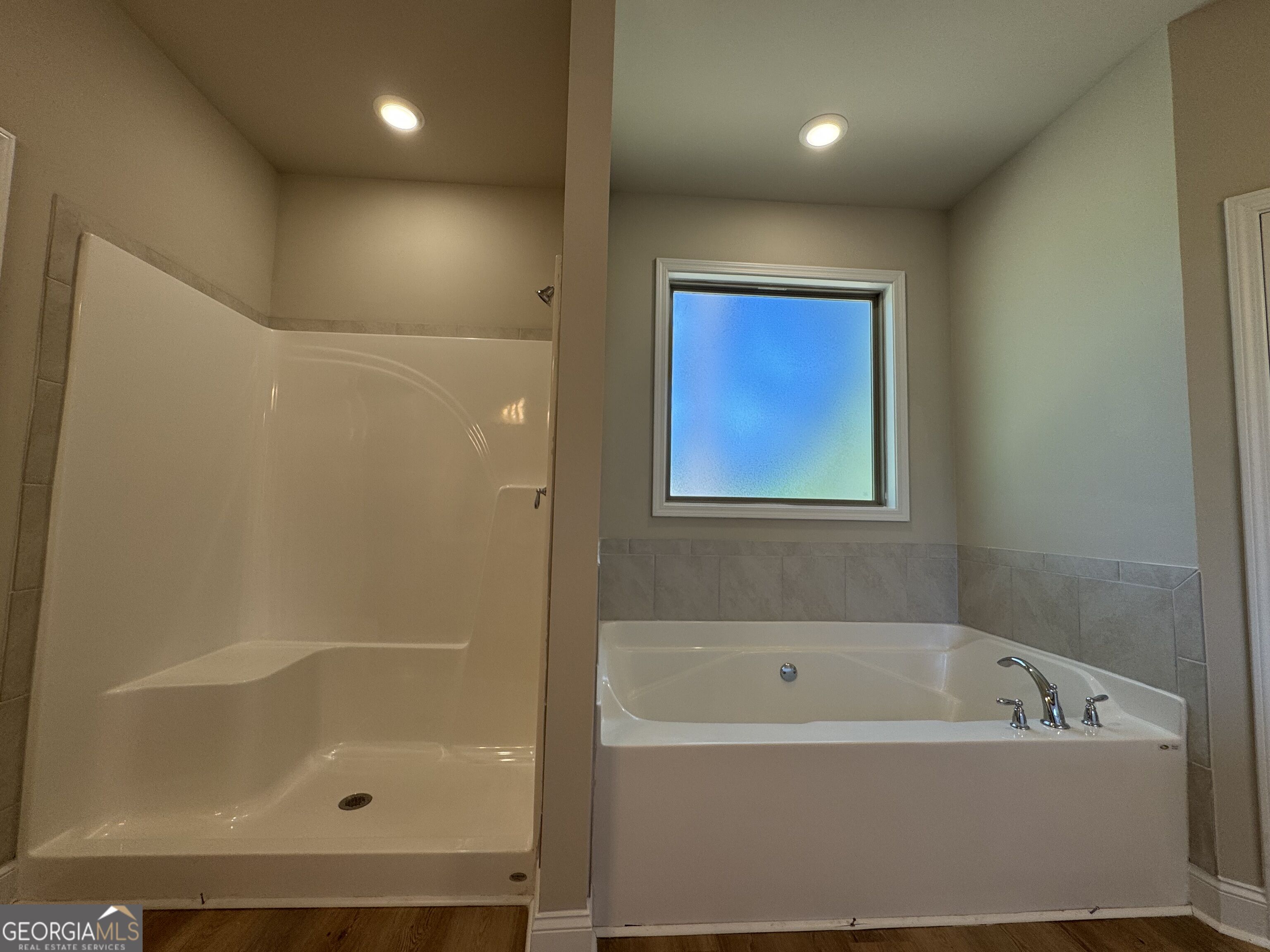 4297 Round Stone Trail Property Photo 8