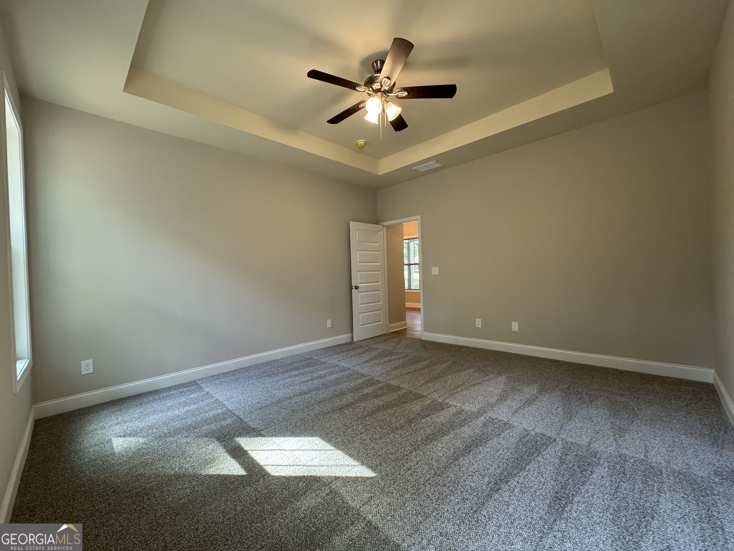 4297 Round Stone Trail Property Photo 9