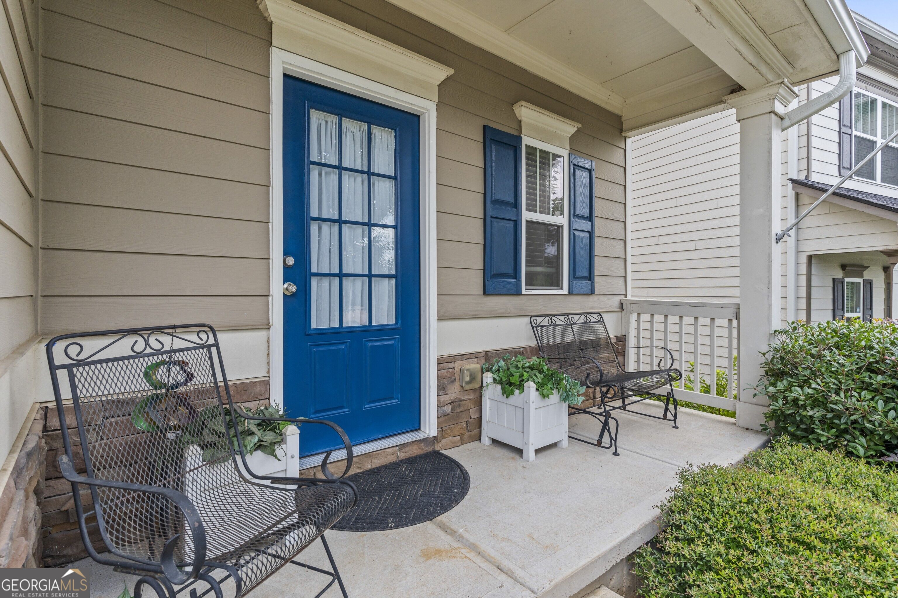 220 Renford Road Property Photo 3