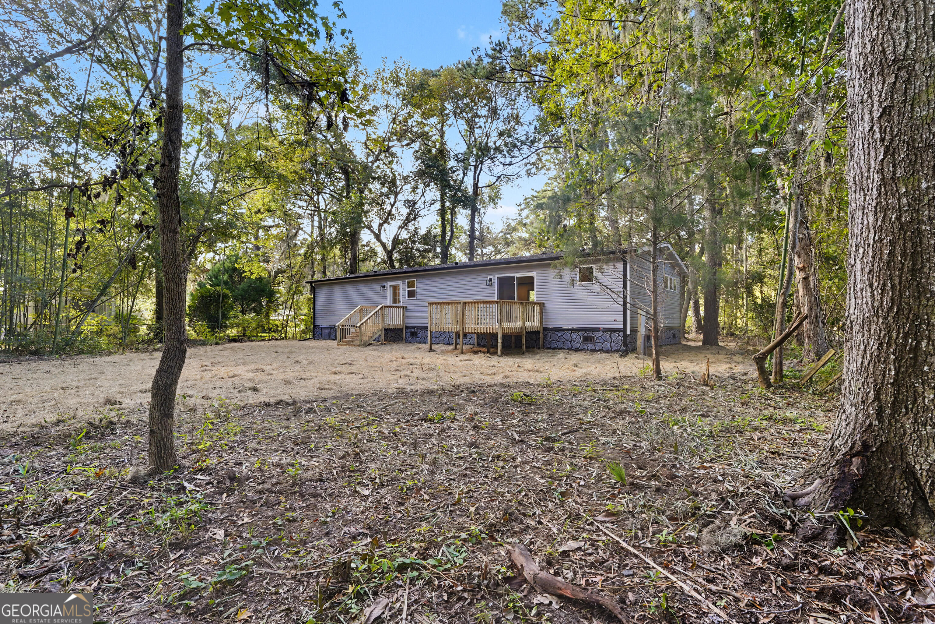 45 2nd Property Photo 40