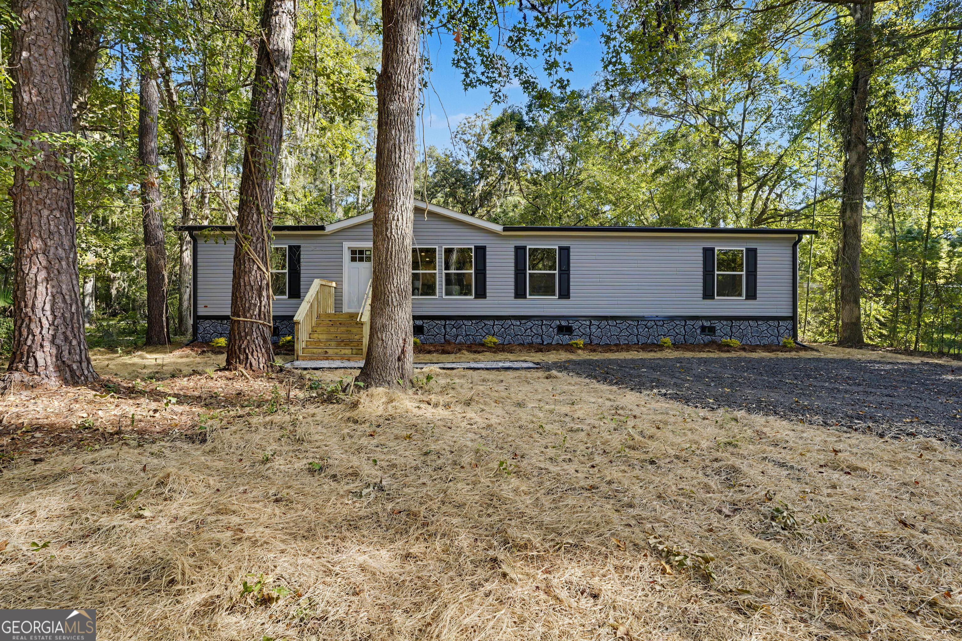 45 2nd Property Photo 41