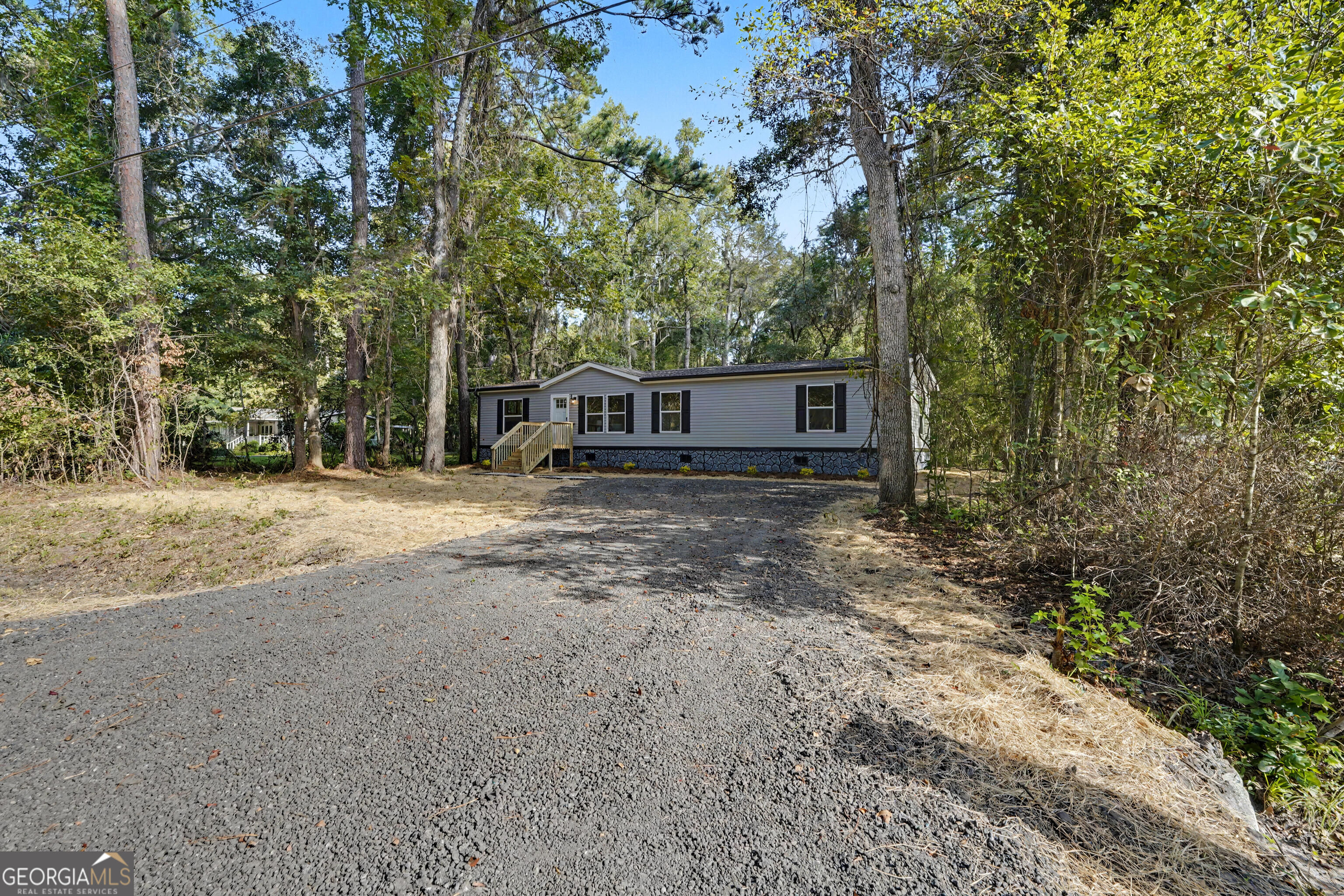 45 2nd Property Photo 42