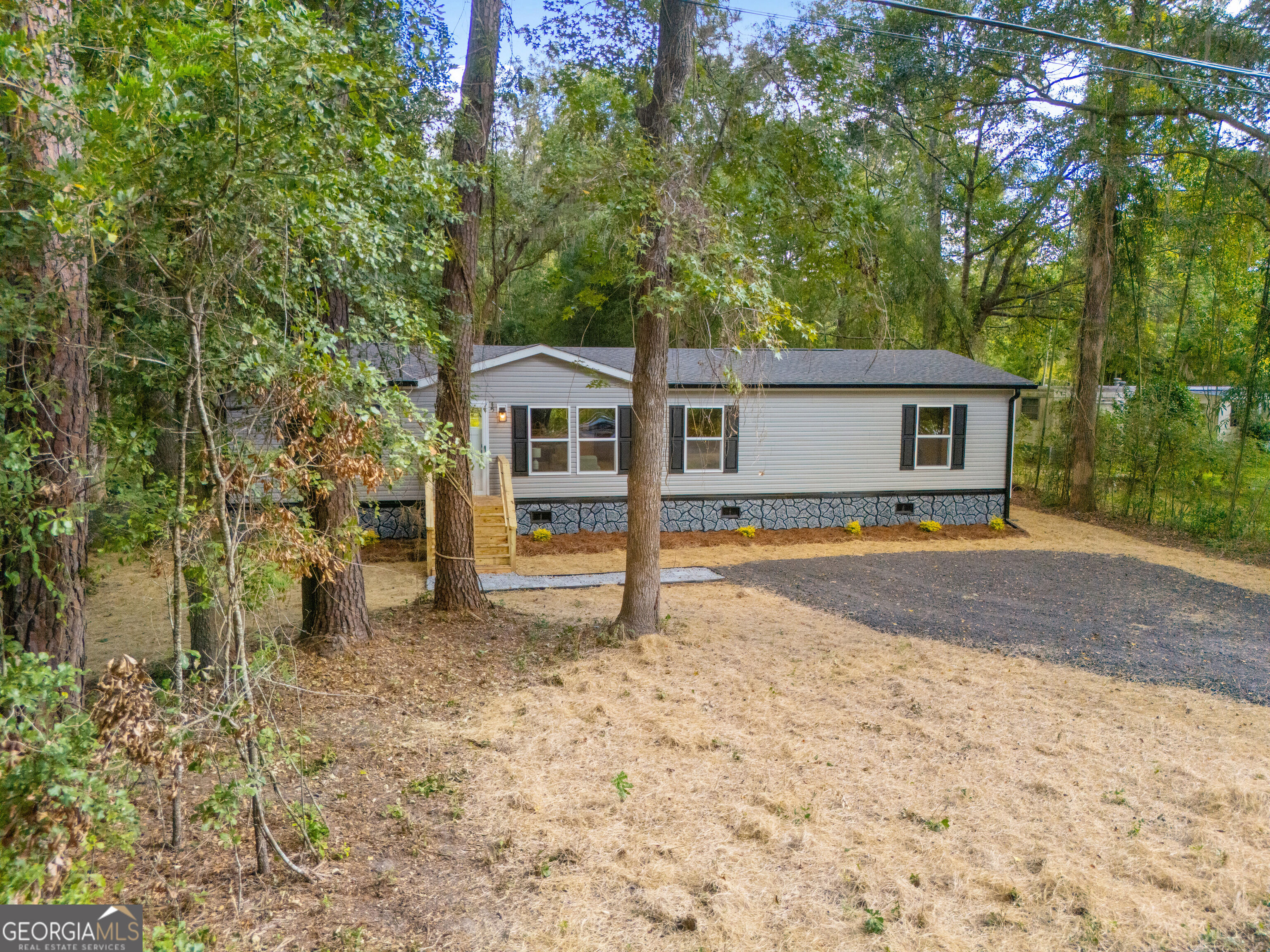45 2nd Property Photo 45