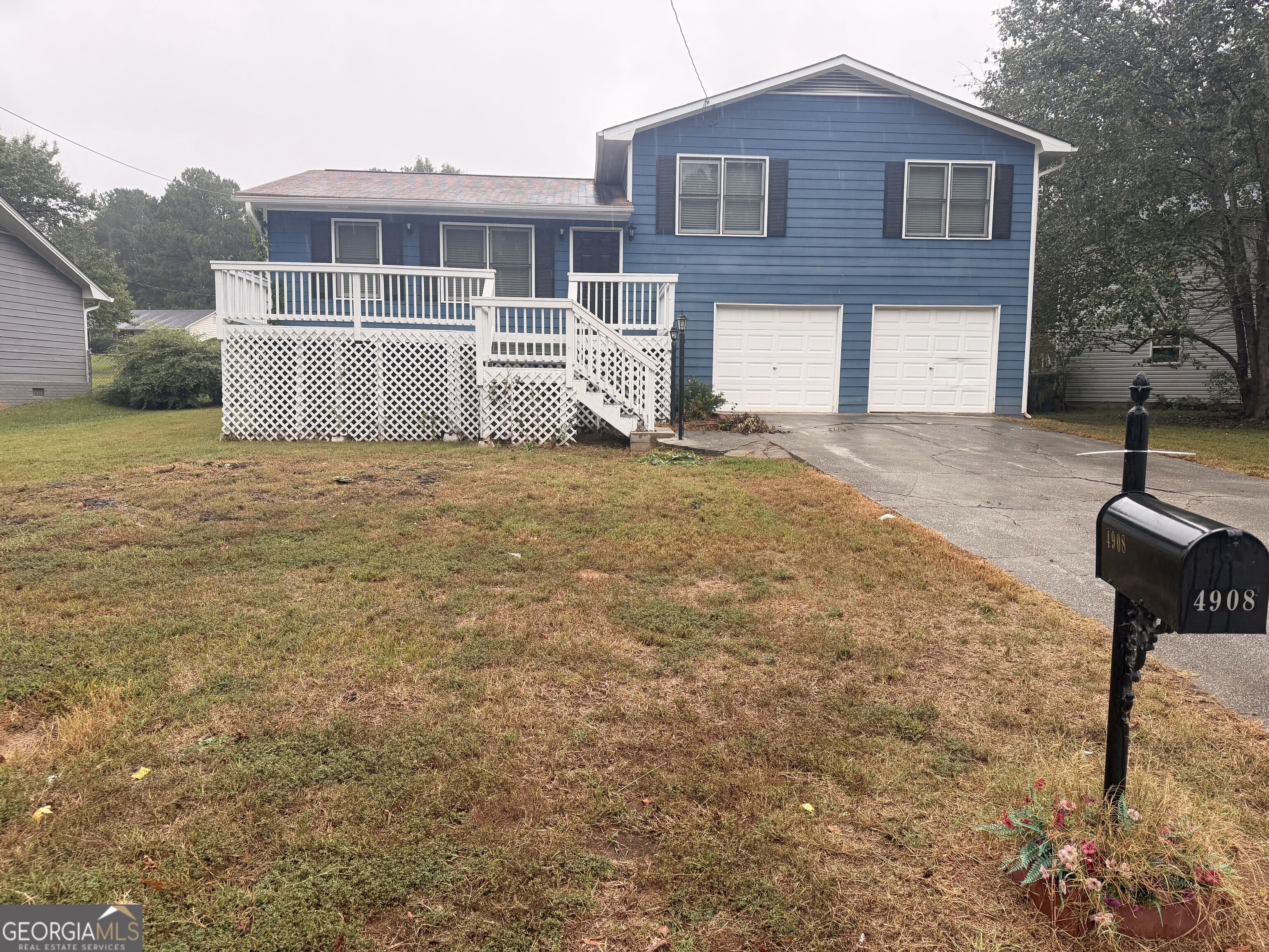 4908 Cherokee Way Se Property Photo 1