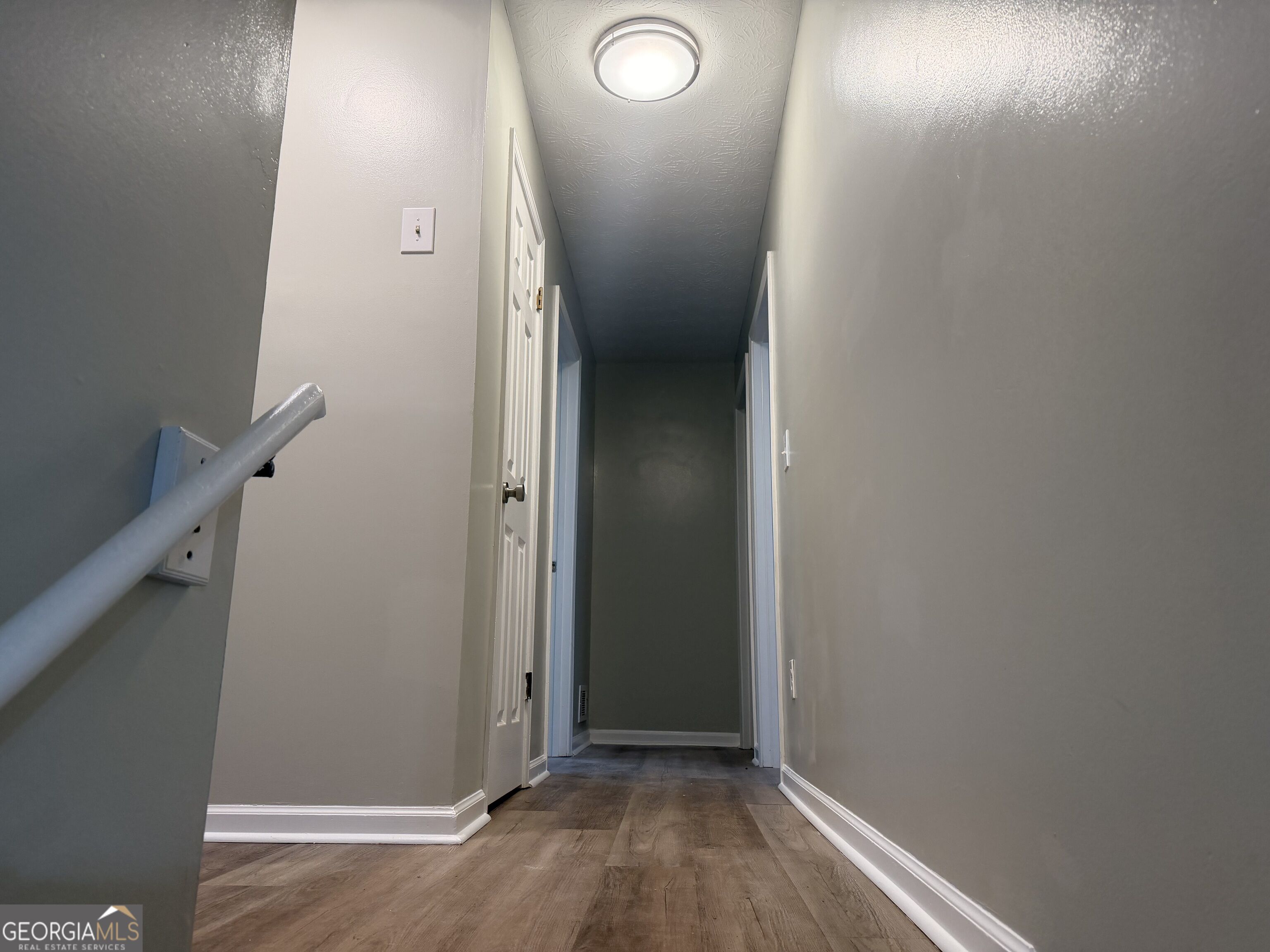 4908 Cherokee Way Se Property Photo 10