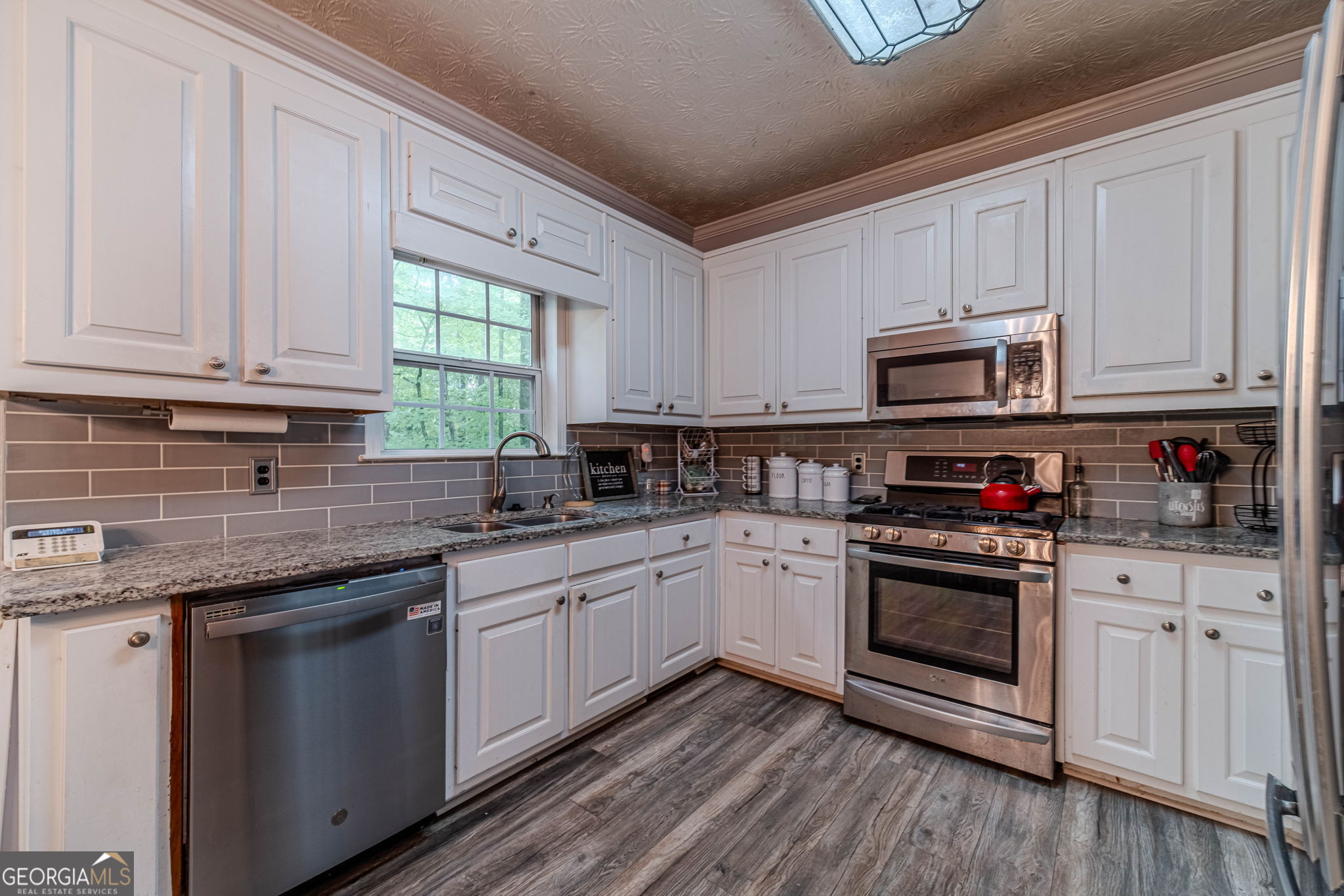 955 Clarion Way Property Photo 12