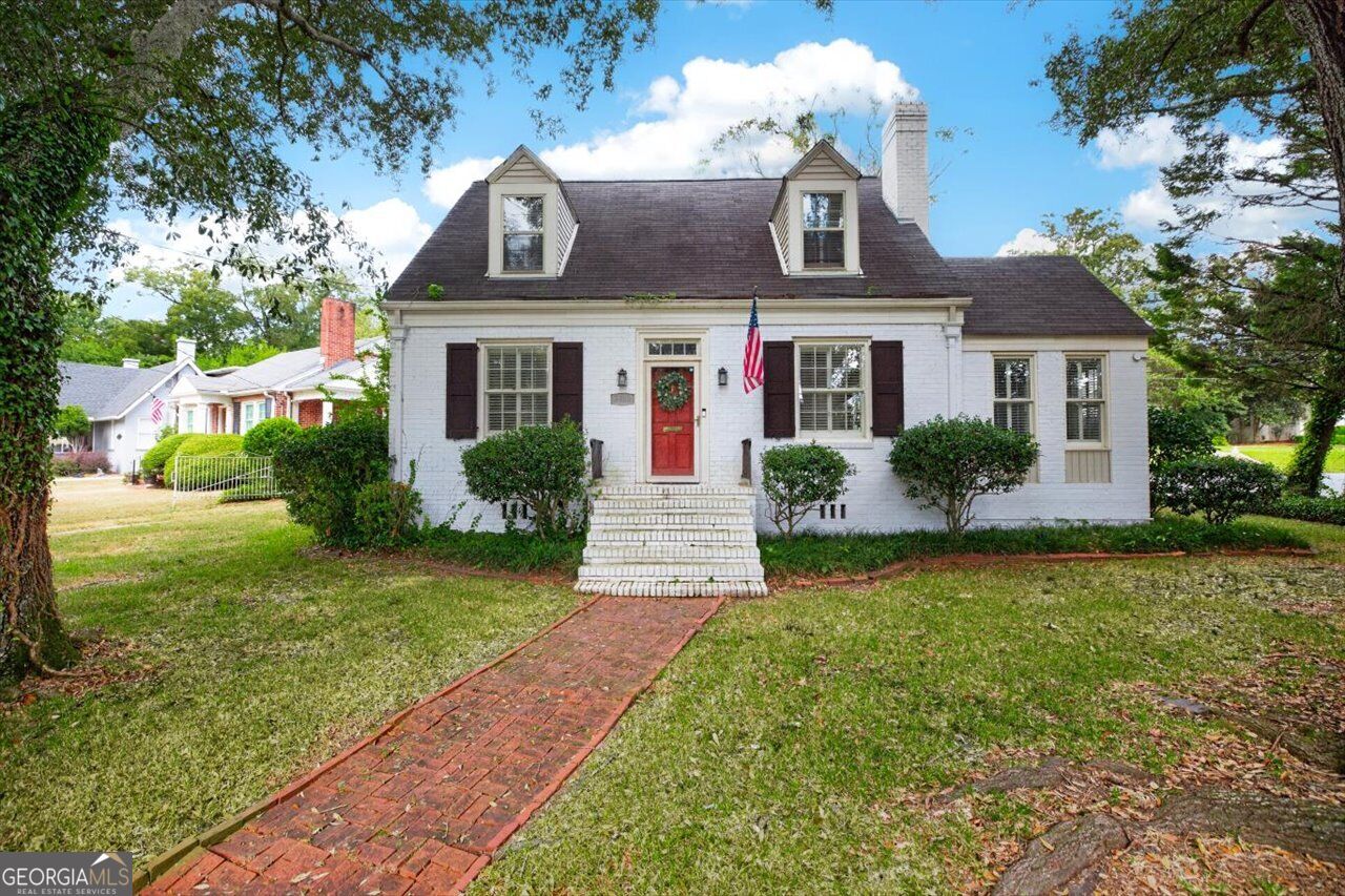 3405 Ridge Avenue Property Photo 4
