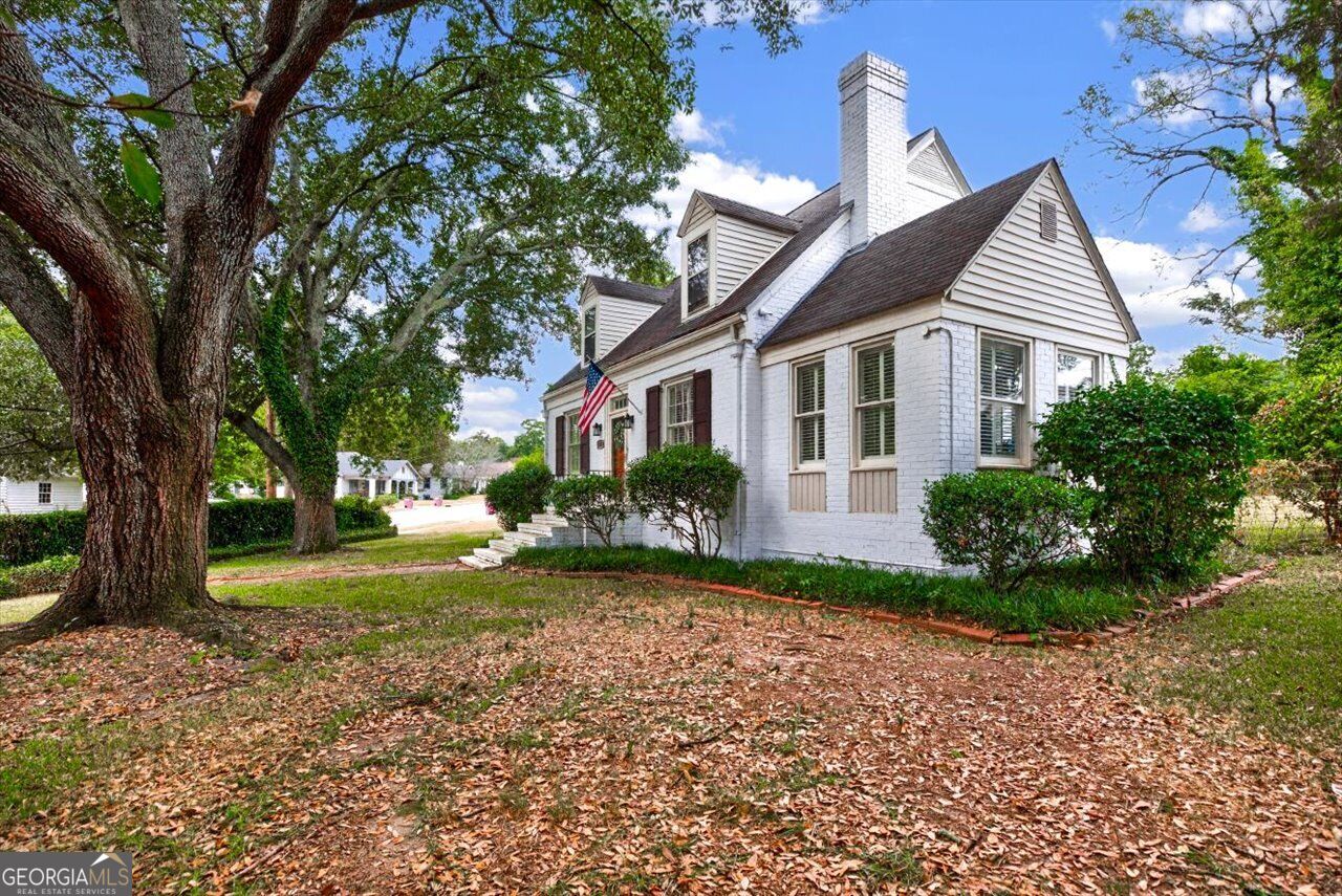 3405 Ridge Avenue Property Photo 8