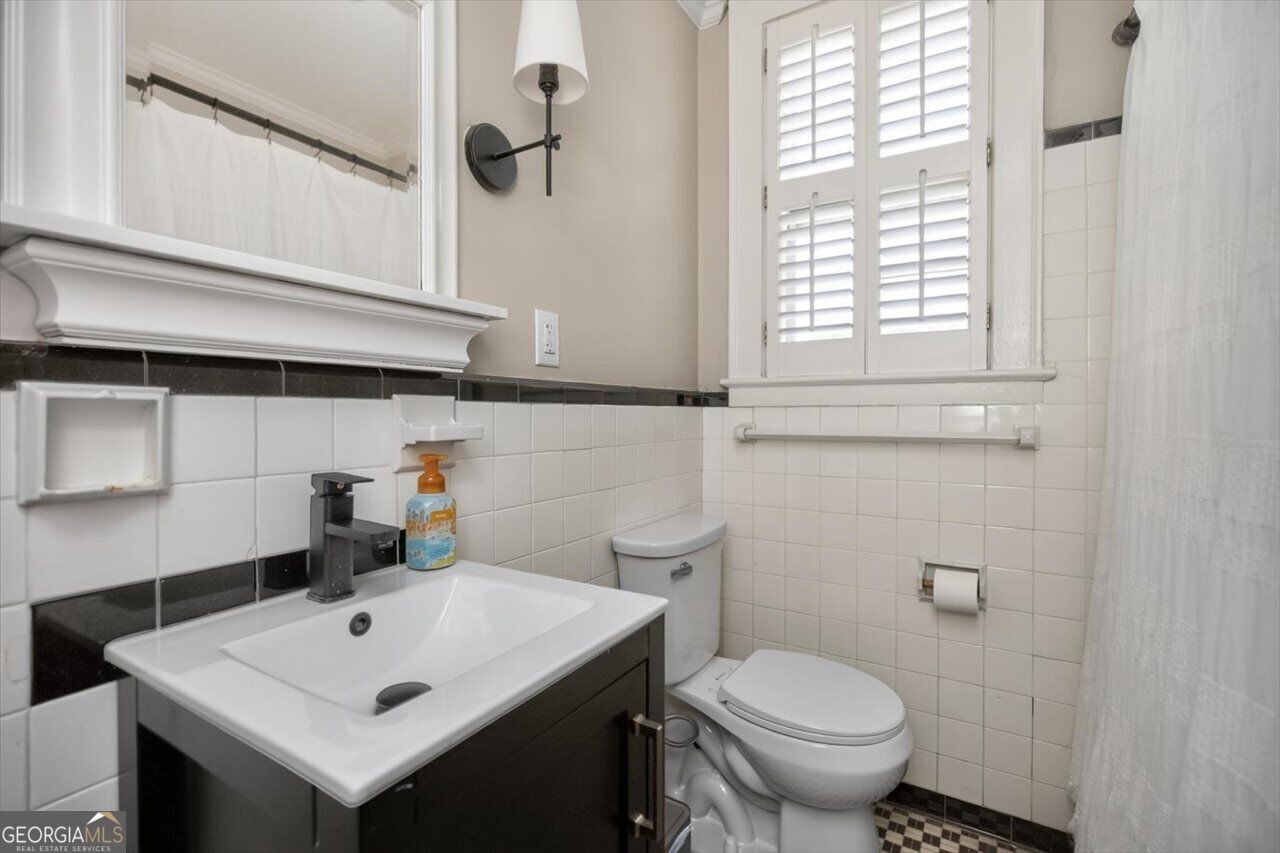 3405 Ridge Avenue Property Photo 46