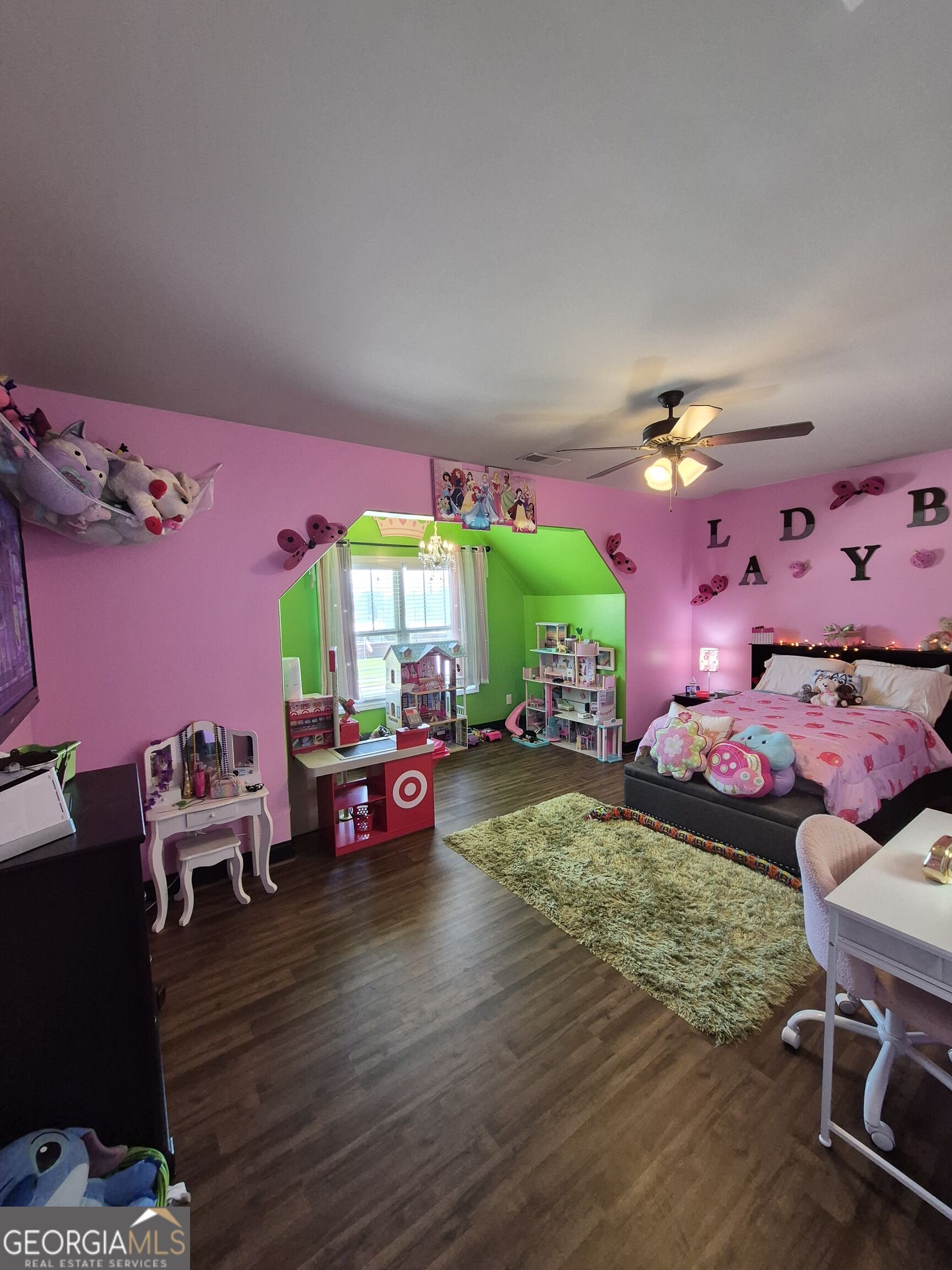 103 Chamblee Way Property Photo 8