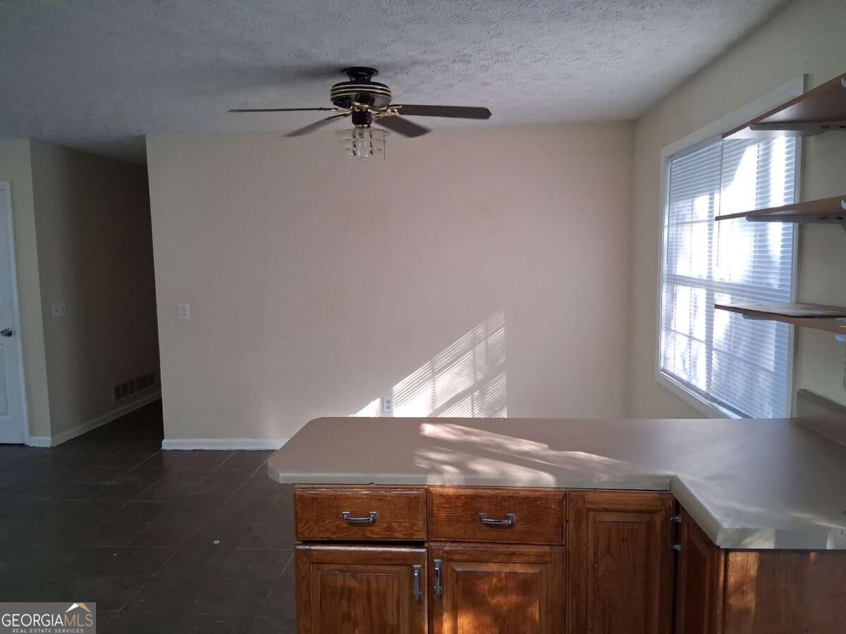 7728 Governors Lane Property Photo 16