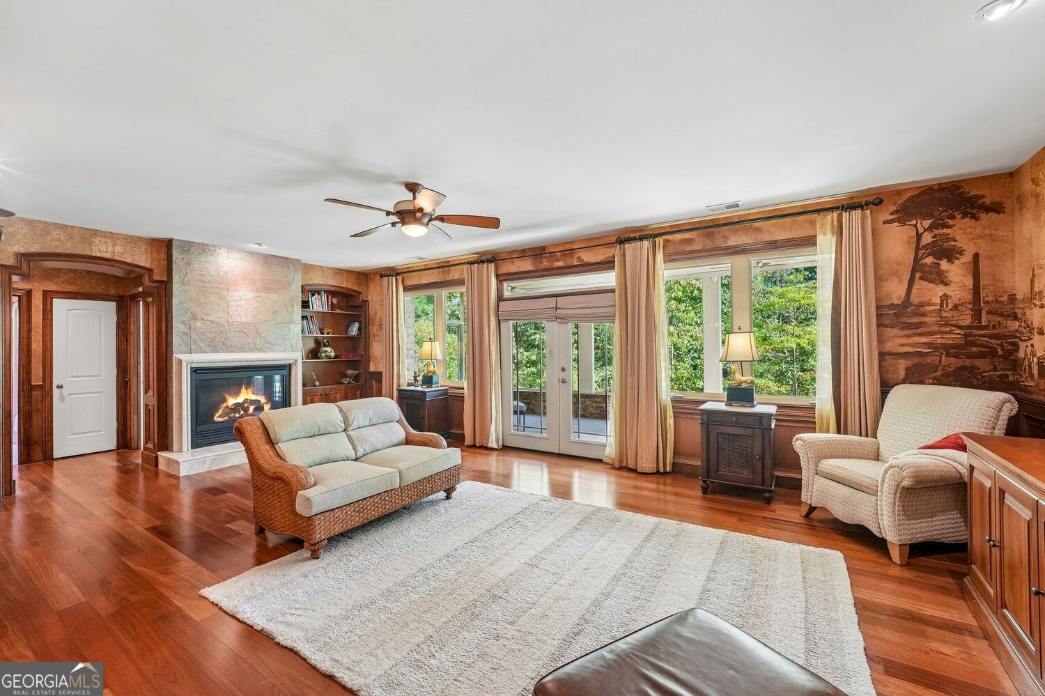 233 Towering Peaks Property Photo 12