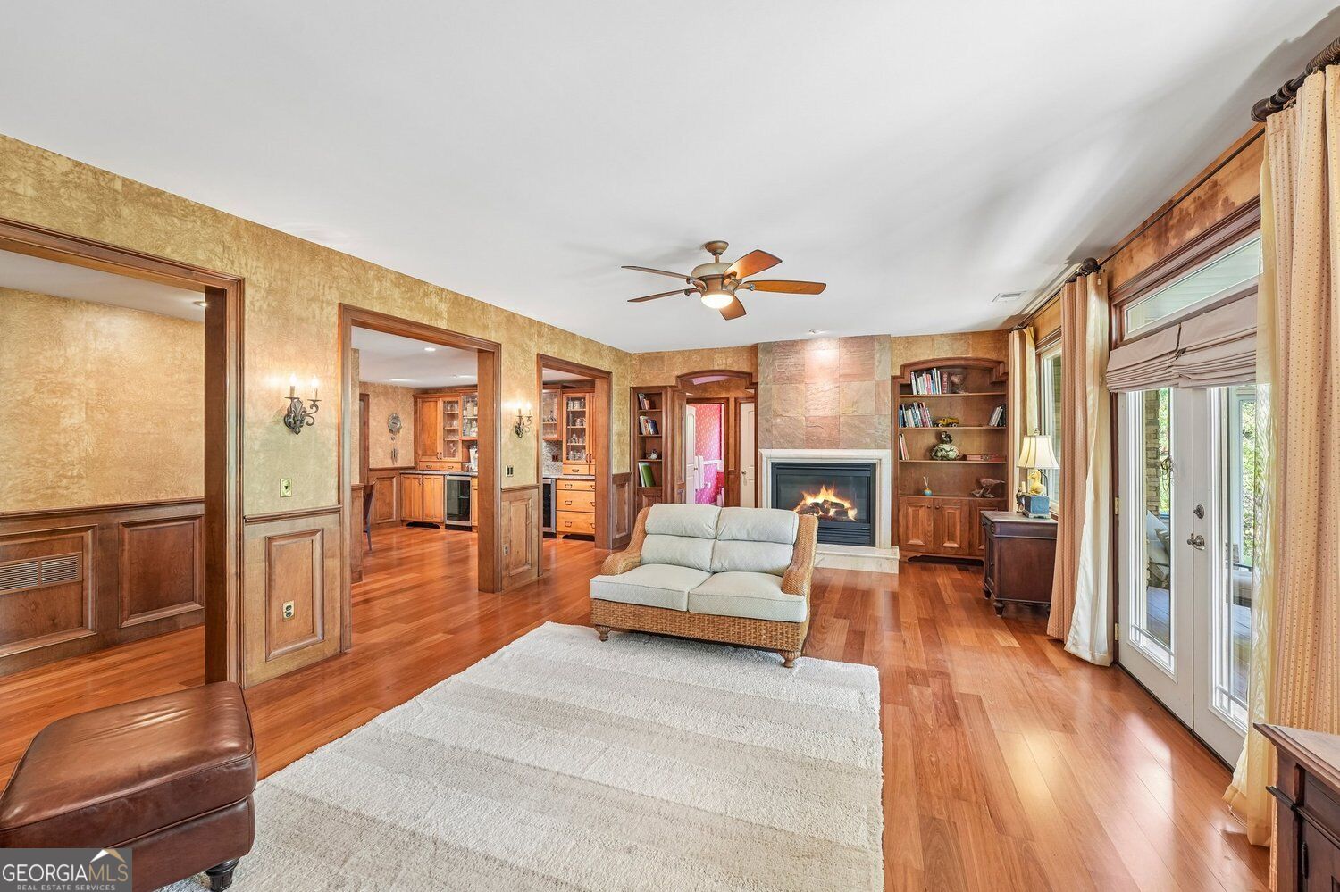 233 Towering Peaks Property Photo 13
