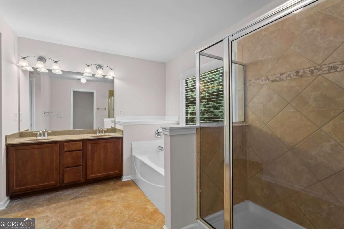1340 Winshire Cove Property Photo 27