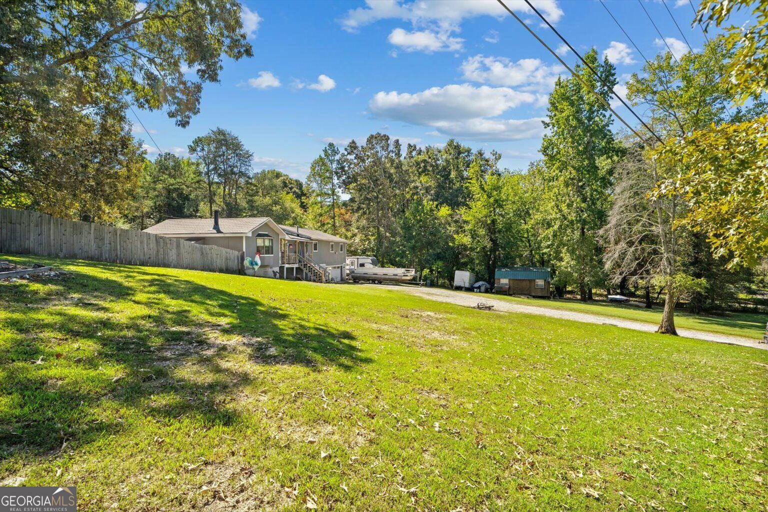 1117 Boss Road Property Photo 2