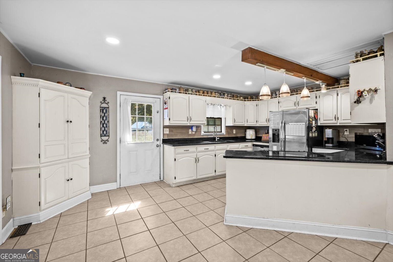 1117 Boss Road Property Photo 7