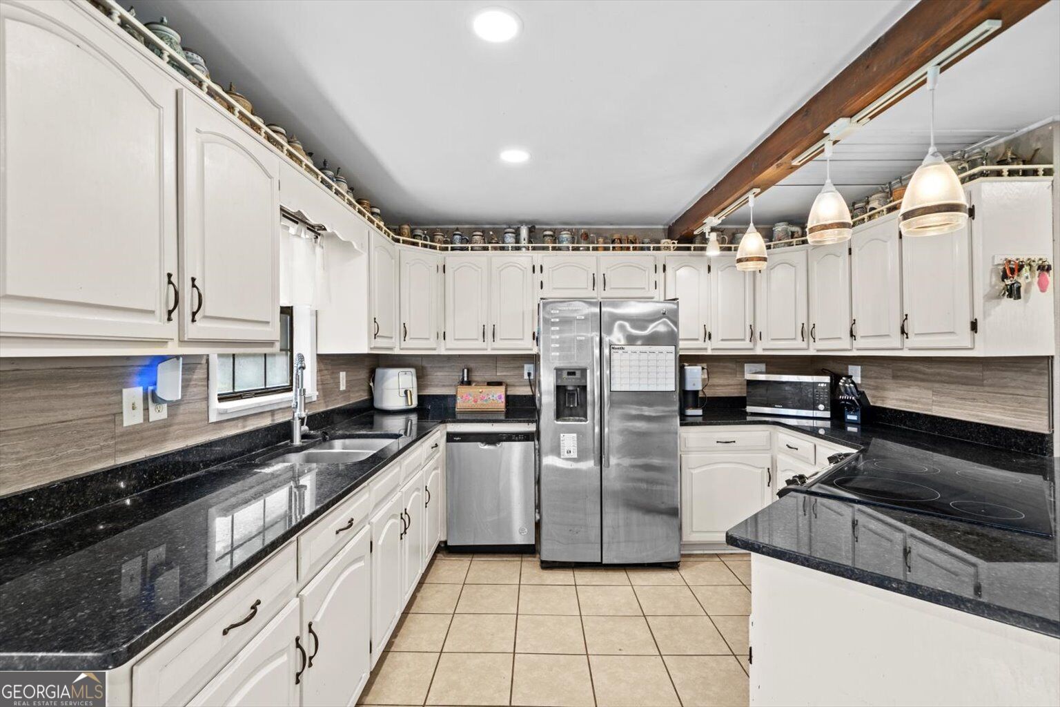 1117 Boss Road Property Photo 9