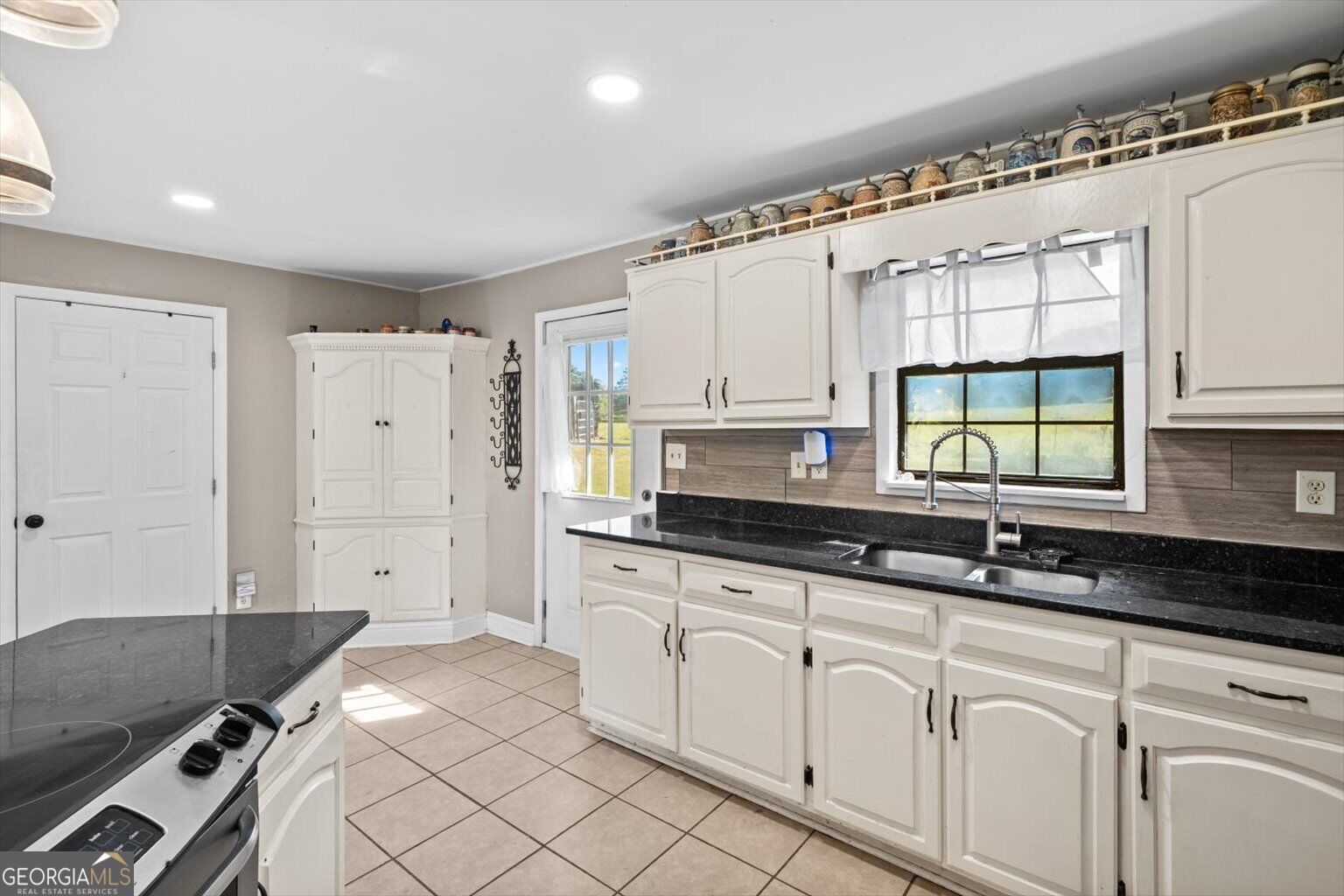 1117 Boss Road Property Photo 11