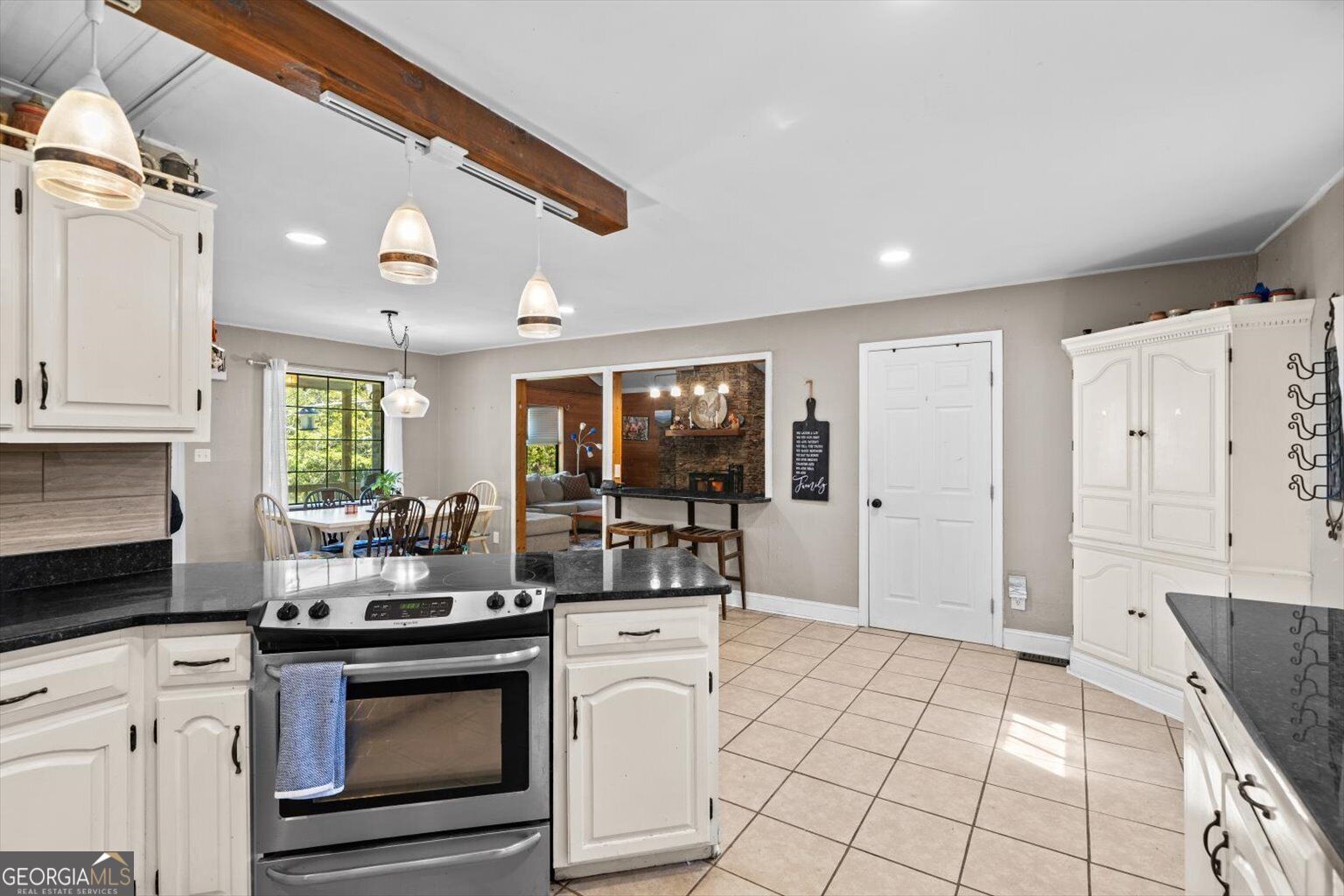 1117 Boss Road Property Photo 12