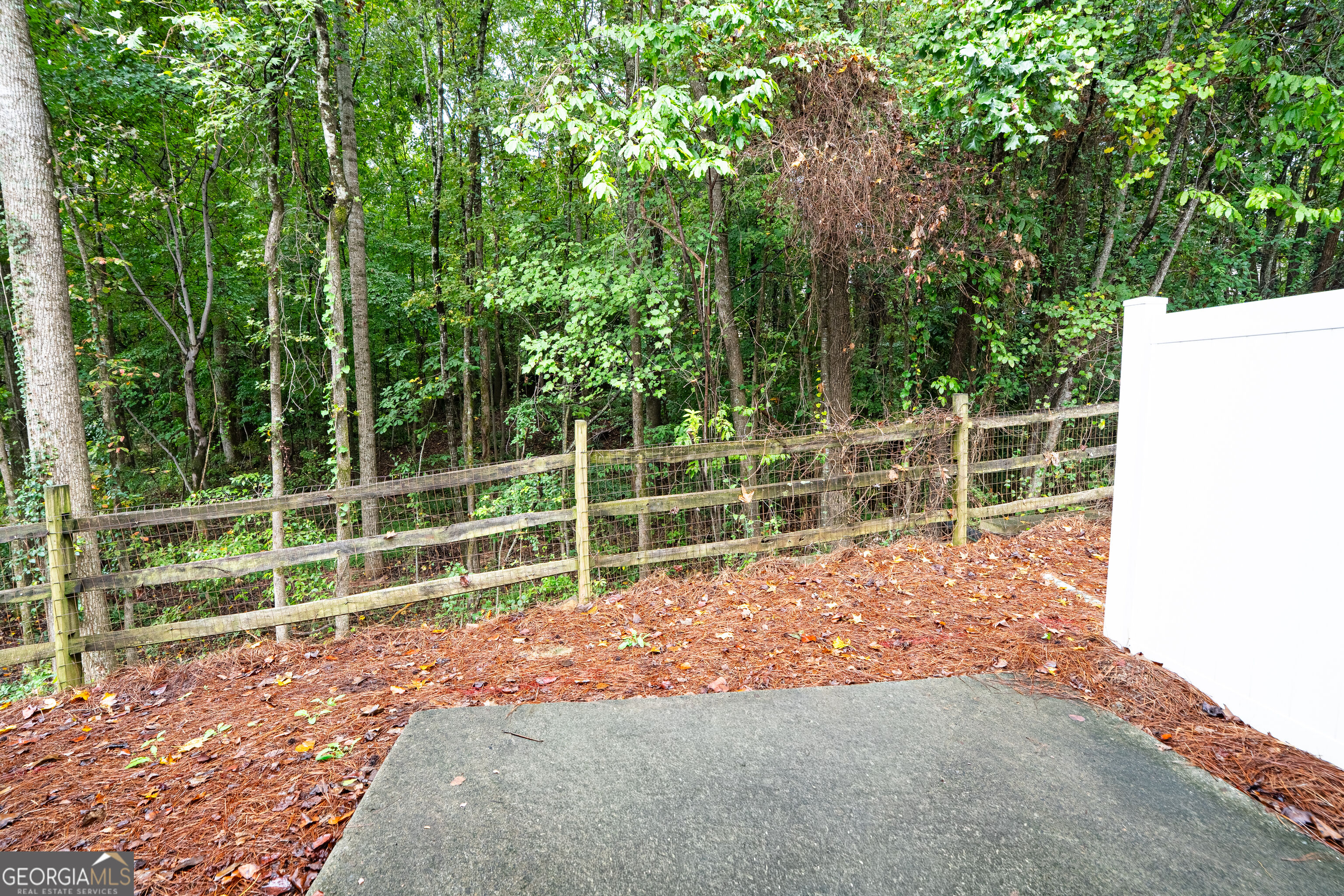 2604 Pierce Brennen Court Property Photo 3