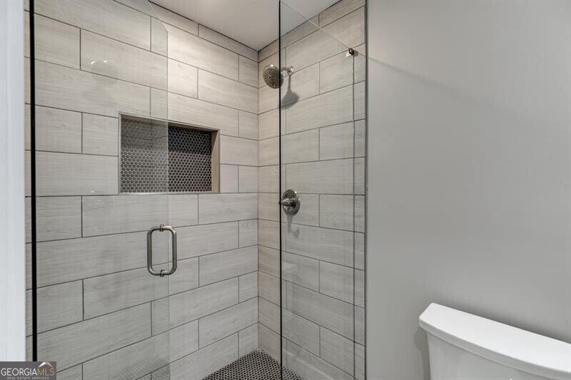 4615 S Lee Street Property Photo 26