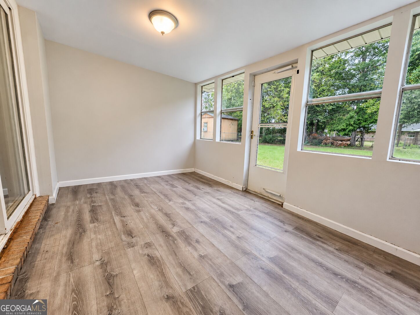 208 Bedivere Drive Property Photo 14