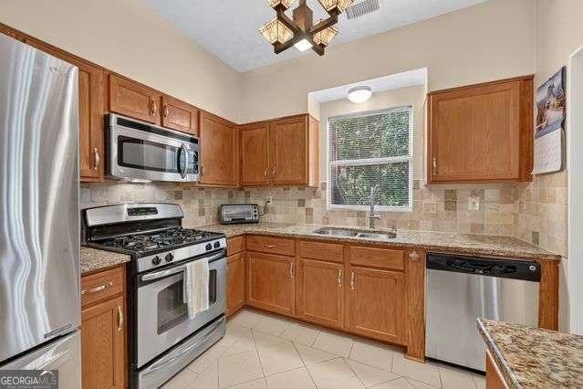 3616 Centennial Square Property Photo 5