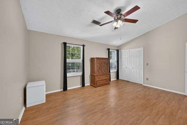 3616 Centennial Square Property Photo 13