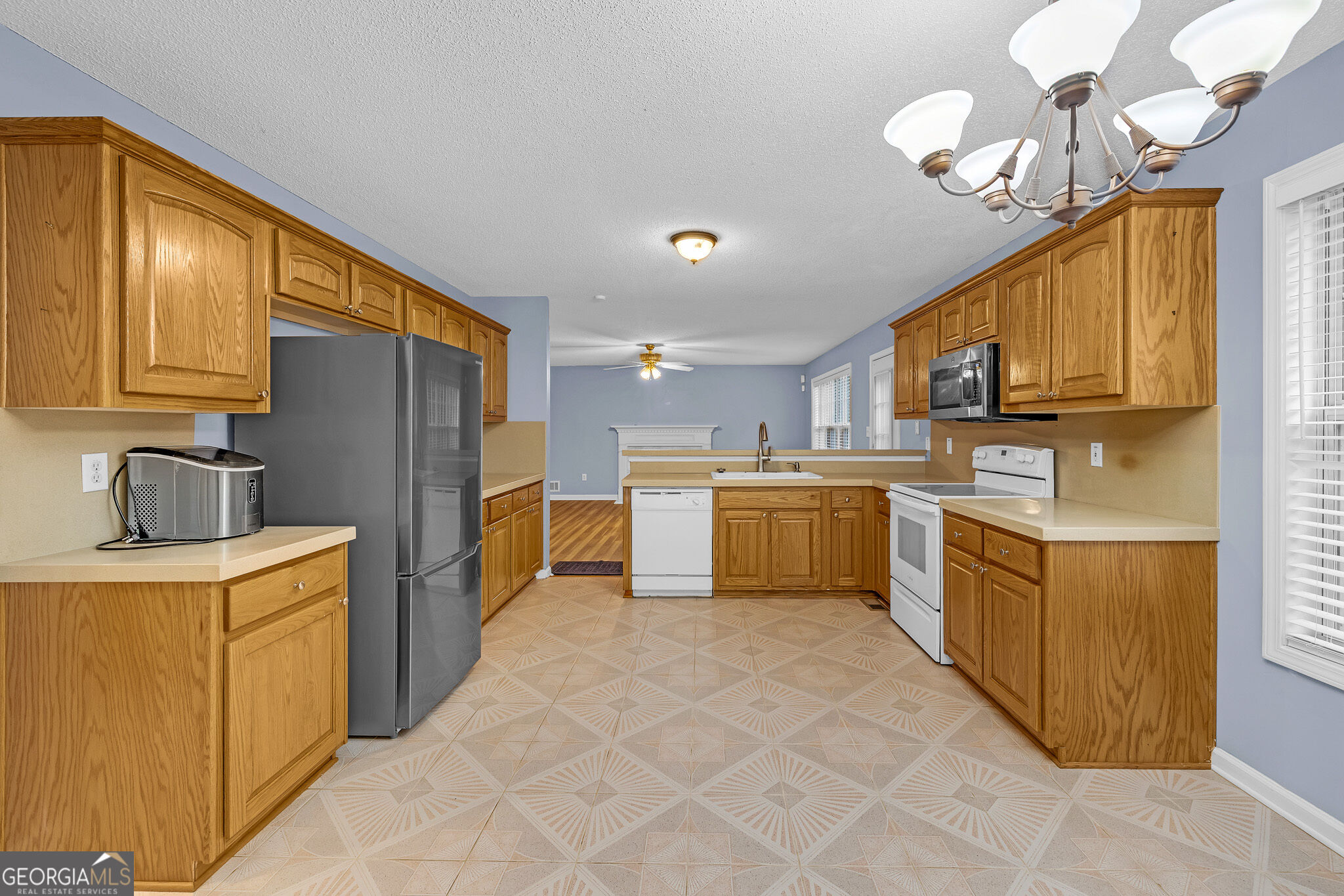 270 Brook Hollow Drive Property Photo 10