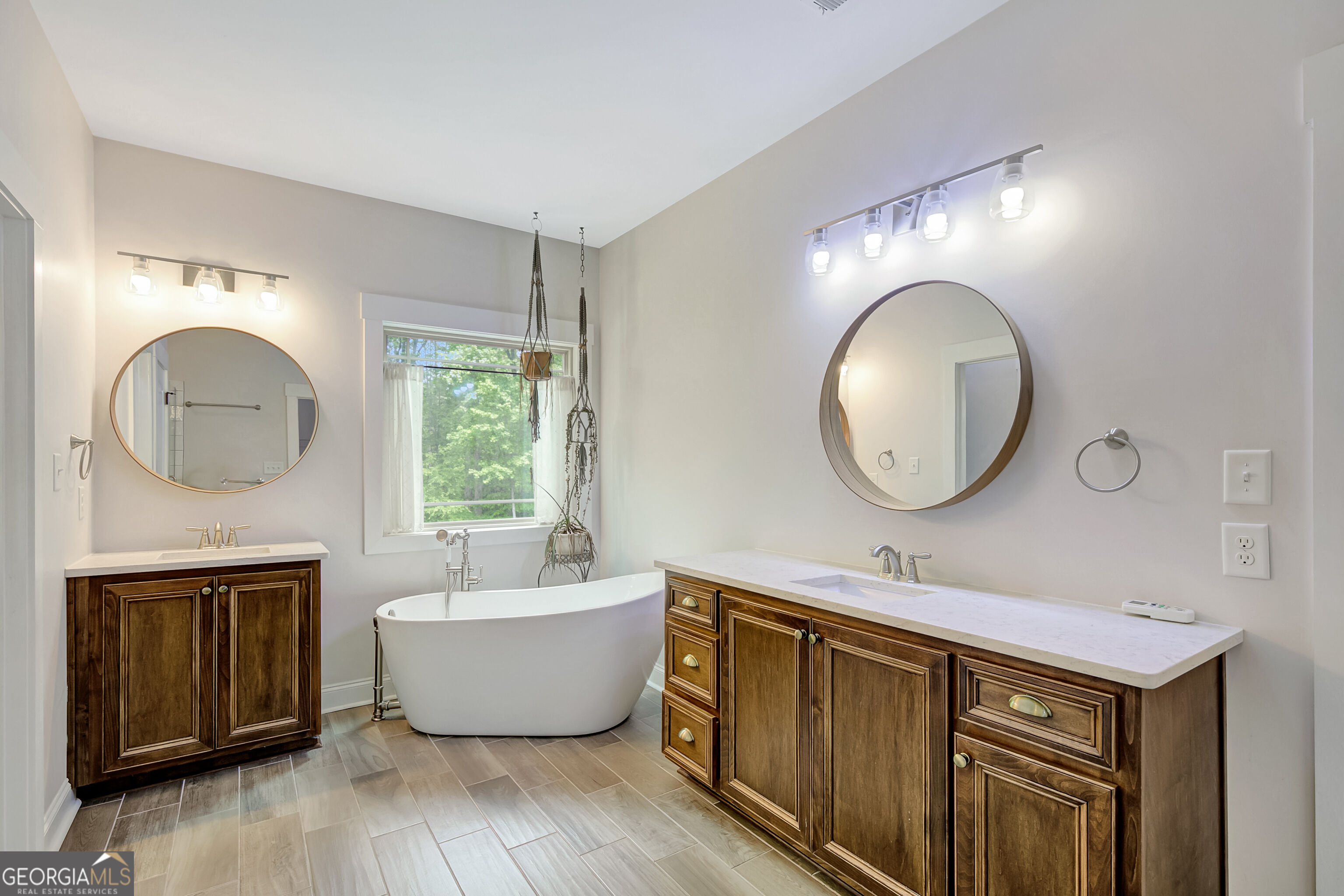 105 Laurel Forest Drive Property Photo 43