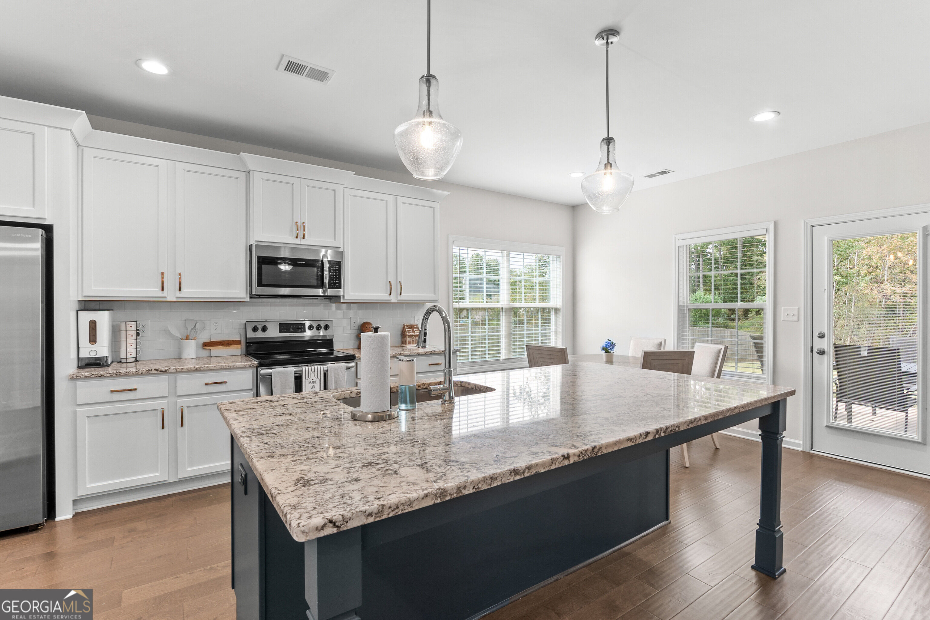 5017 Tybalt Run Property Photo 17