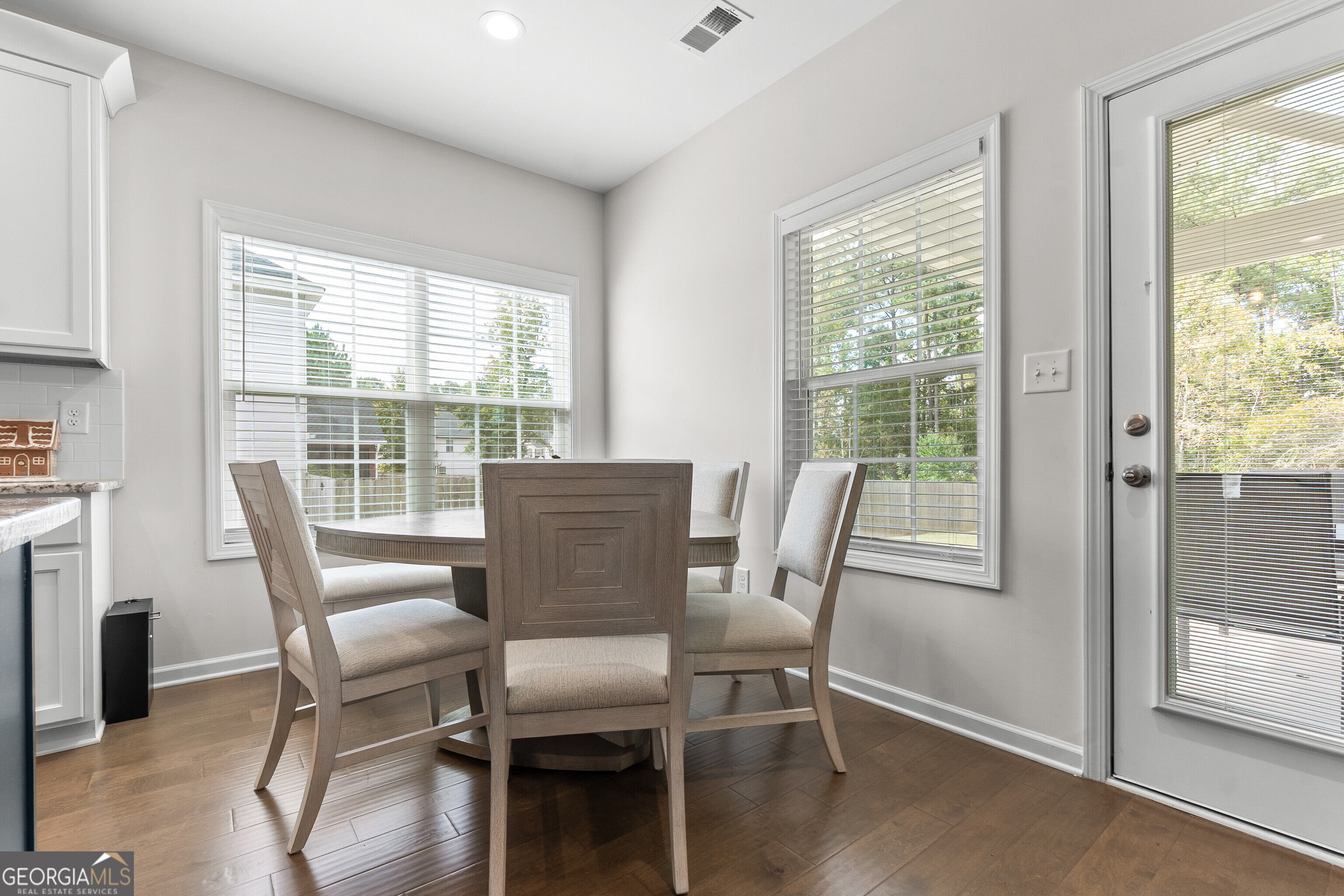 5017 Tybalt Run Property Photo 21